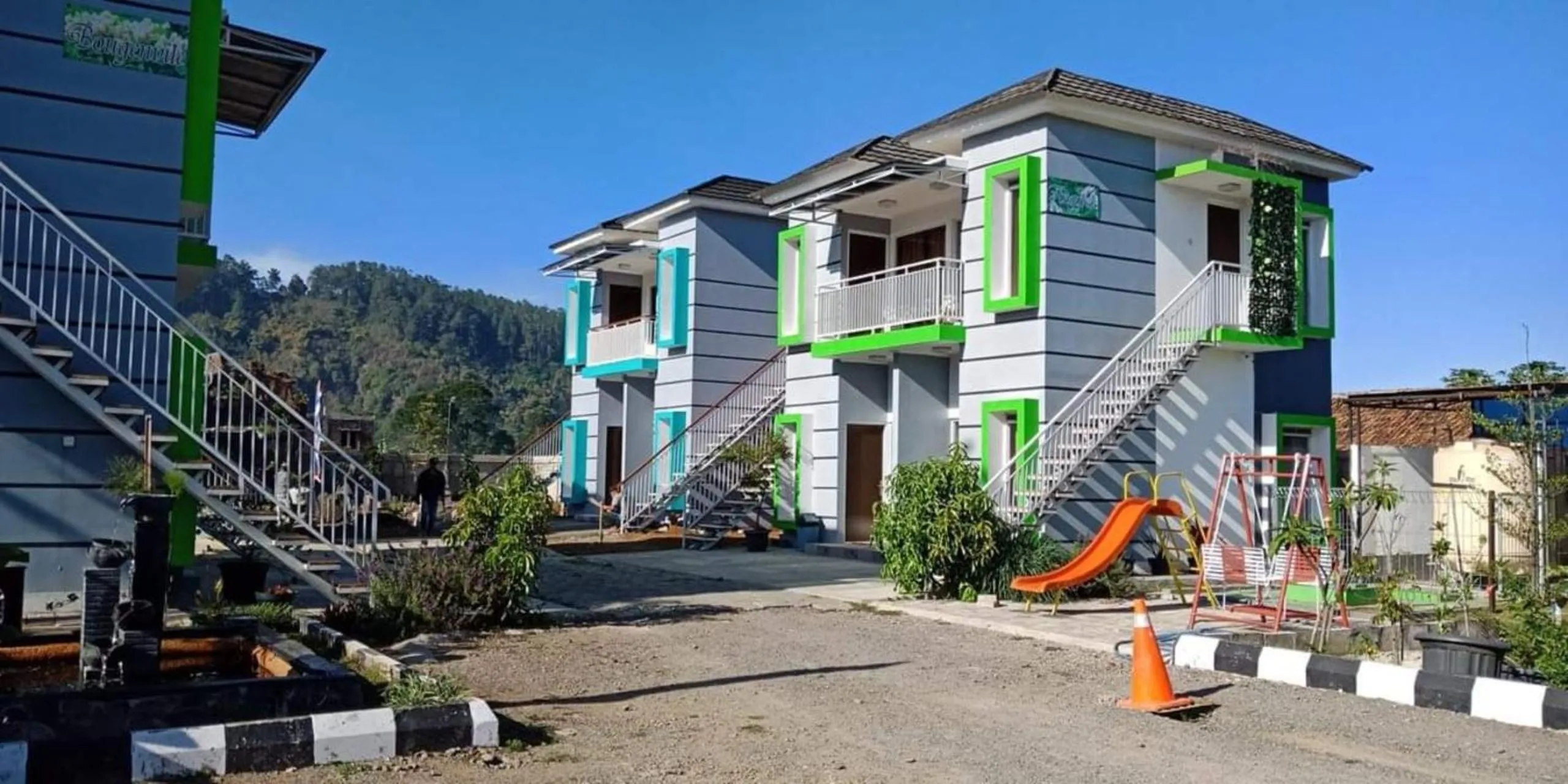 Maulana Hills Syariah Hotel