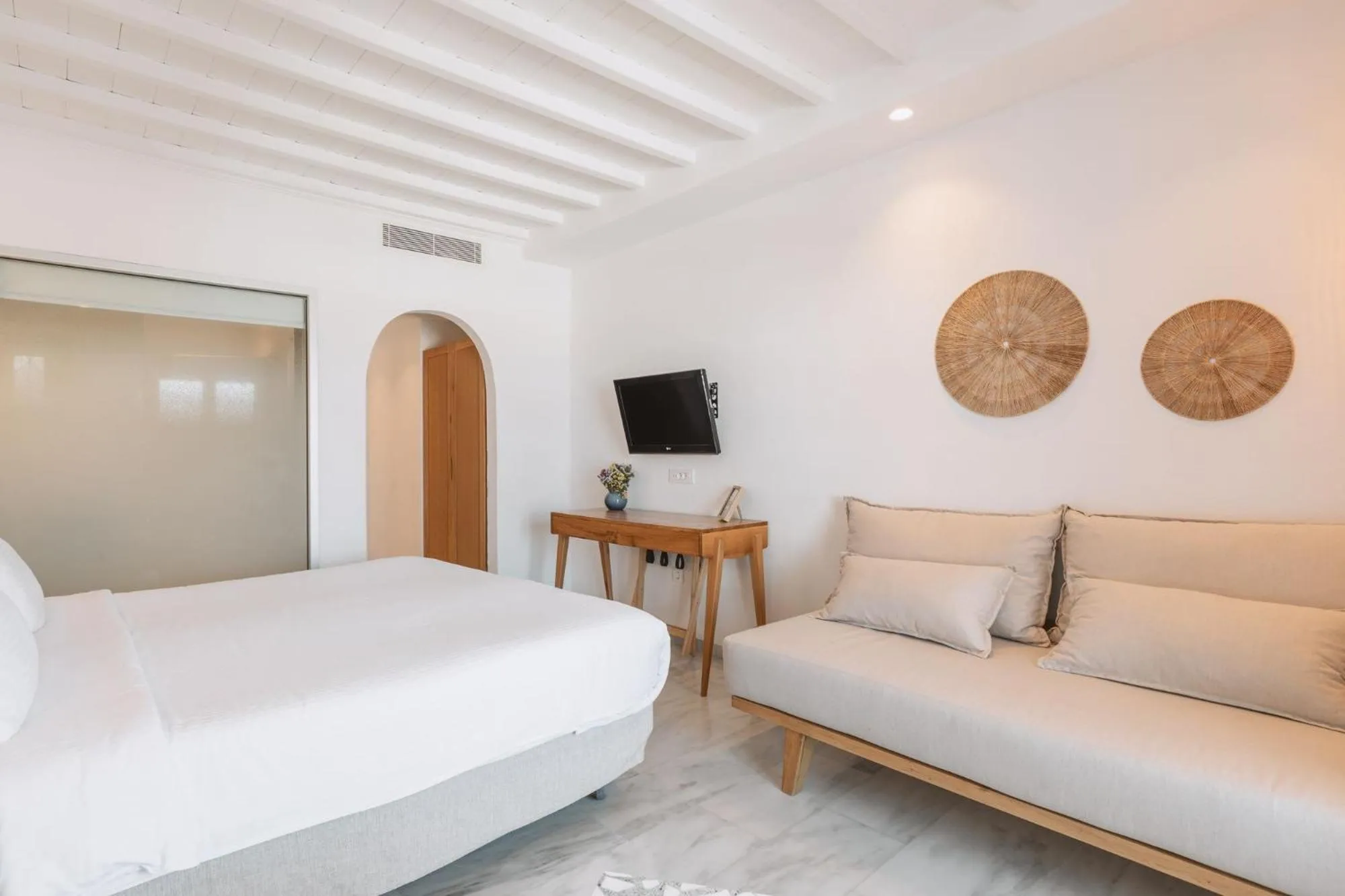 Bedroom, Bed in San Antonio Summerland