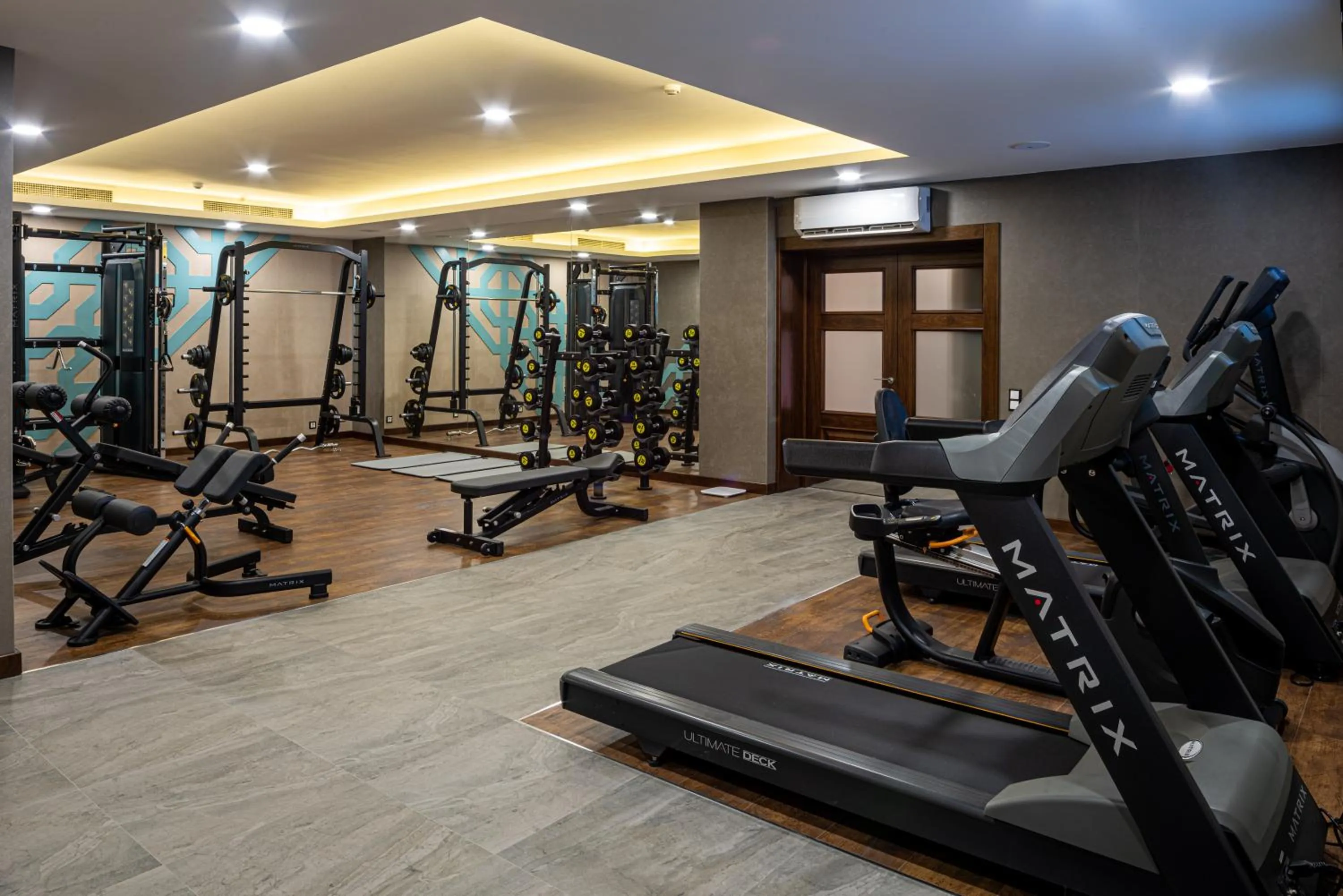 Fitness centre/facilities in Manor Hotel