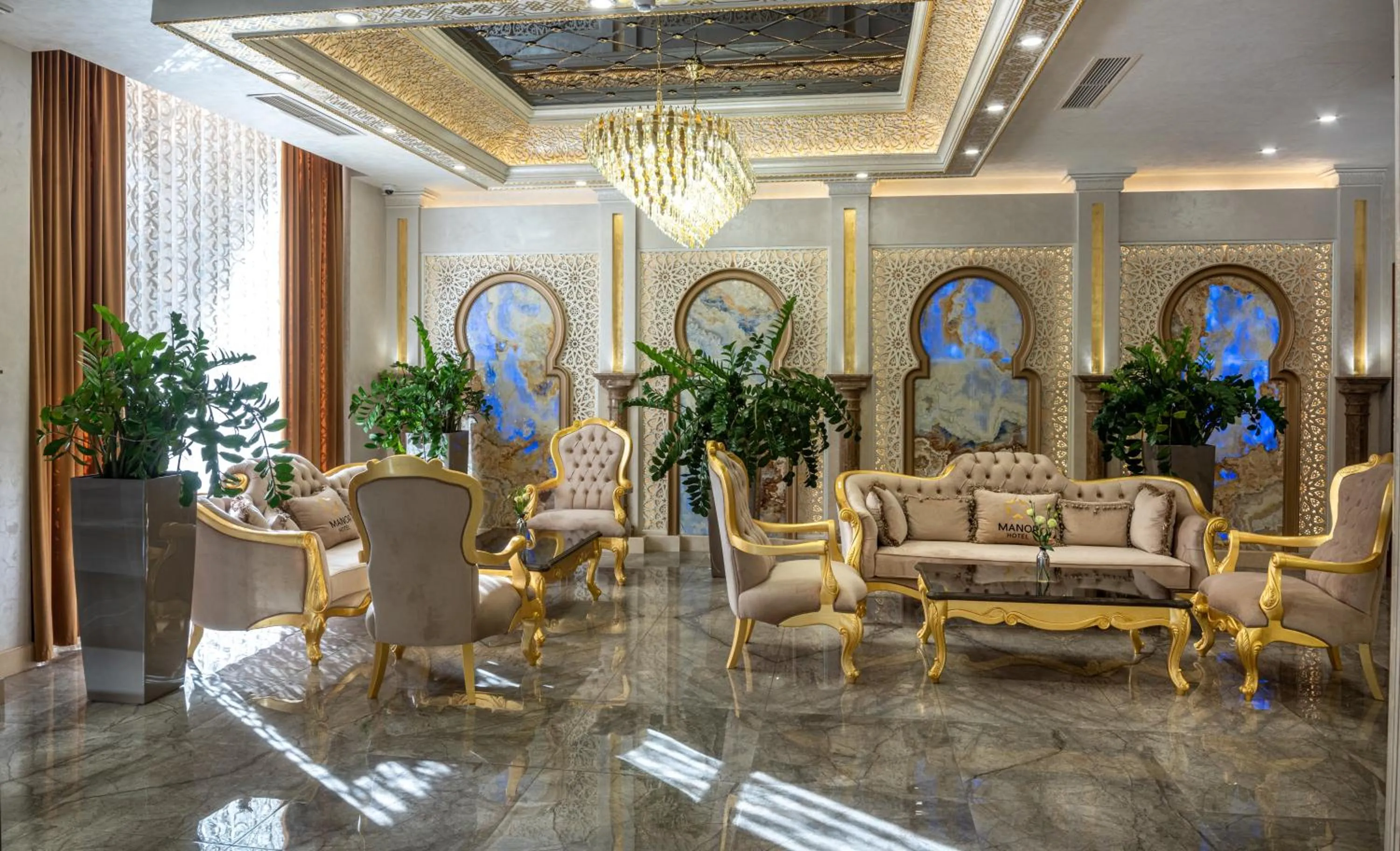 Lobby or reception in Manor Hotel