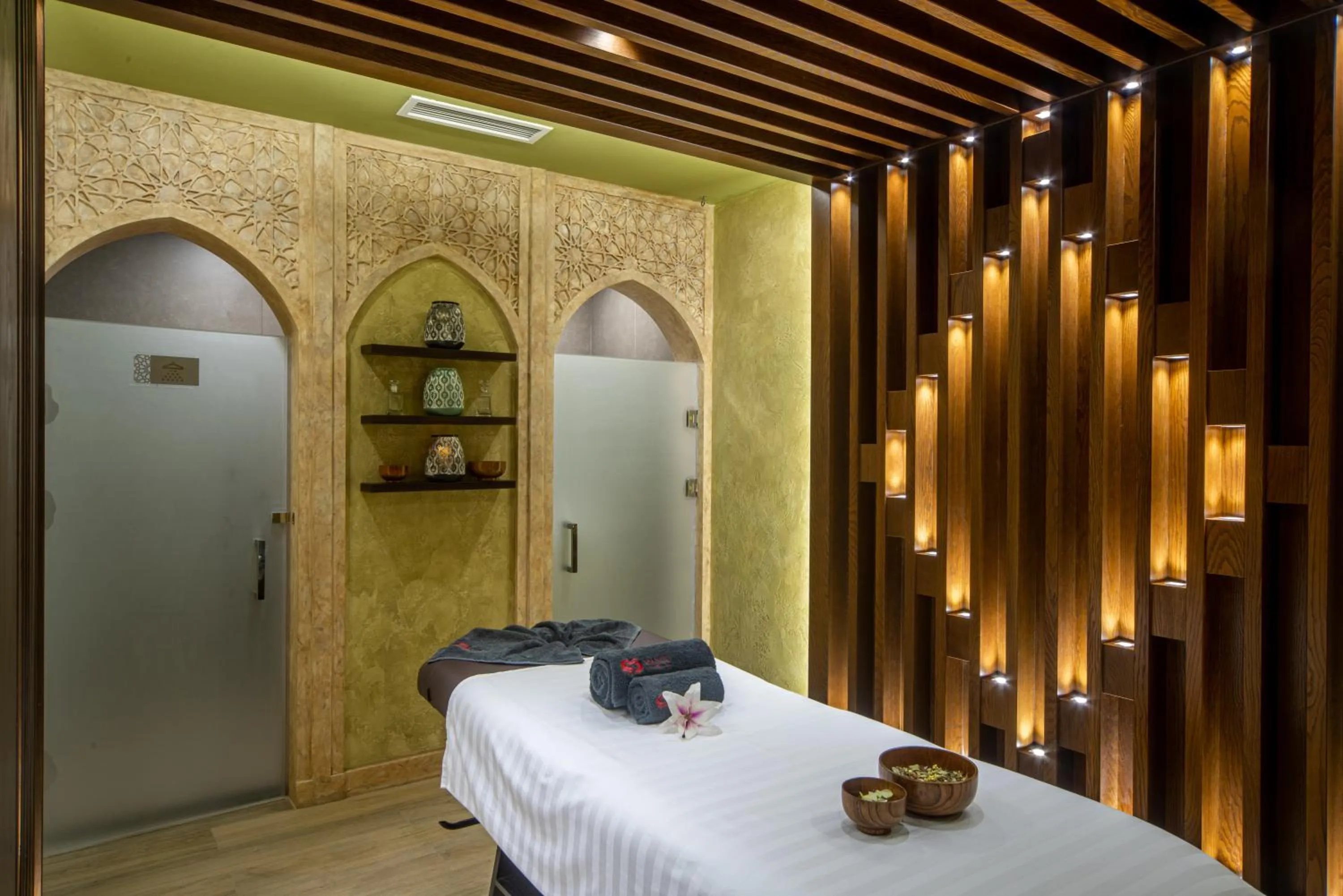 Massage in Manor Hotel