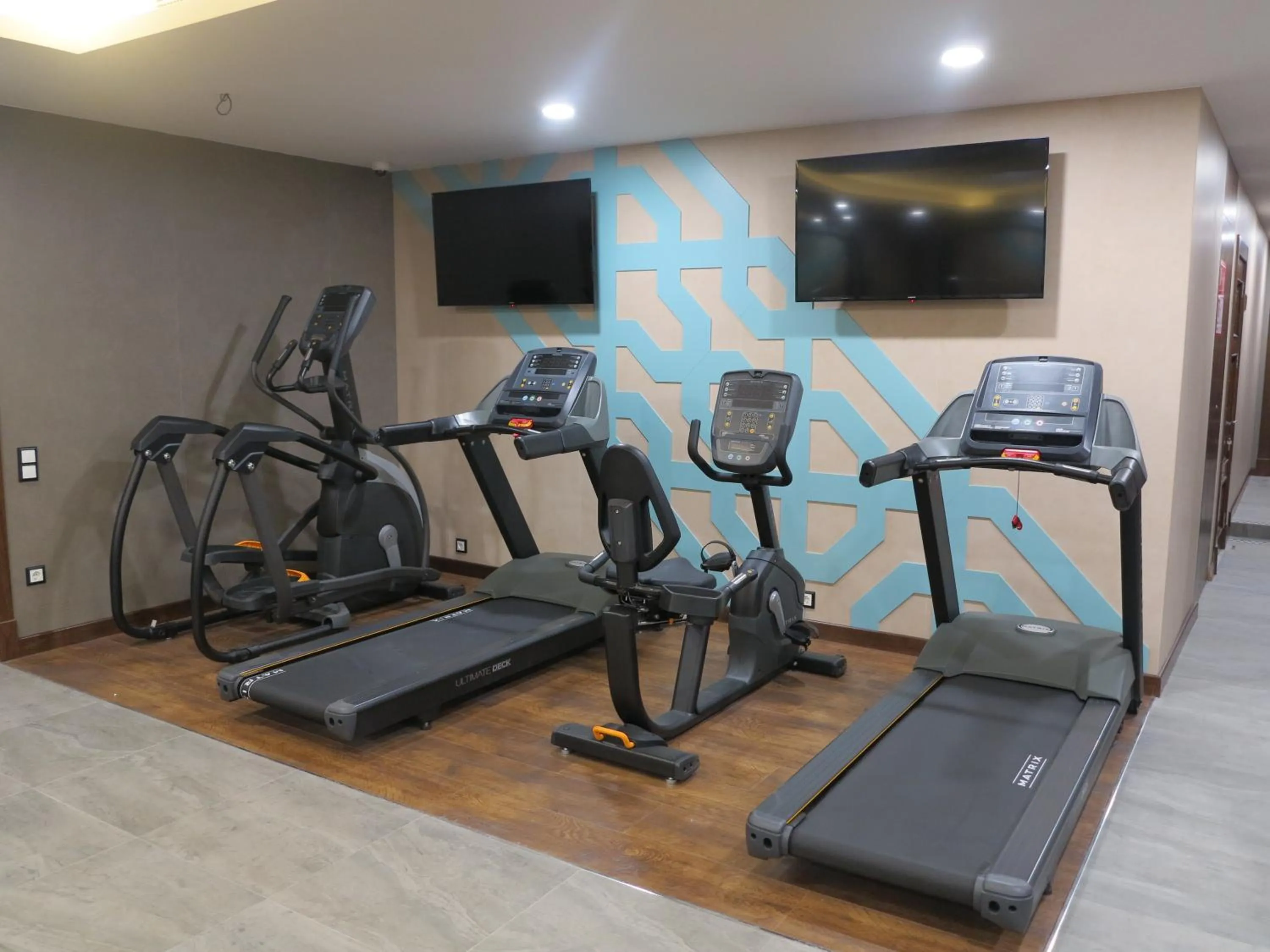 Fitness centre/facilities in Manor Hotel