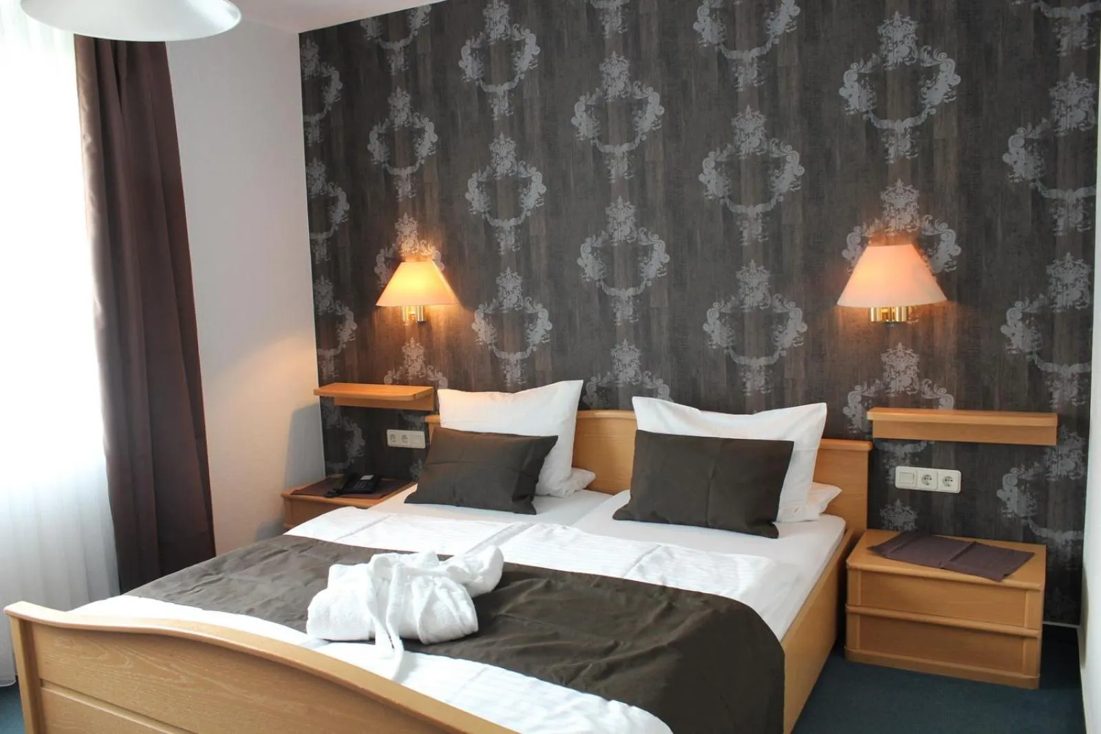 Bed in Hotel-Restaurant Feldkamp