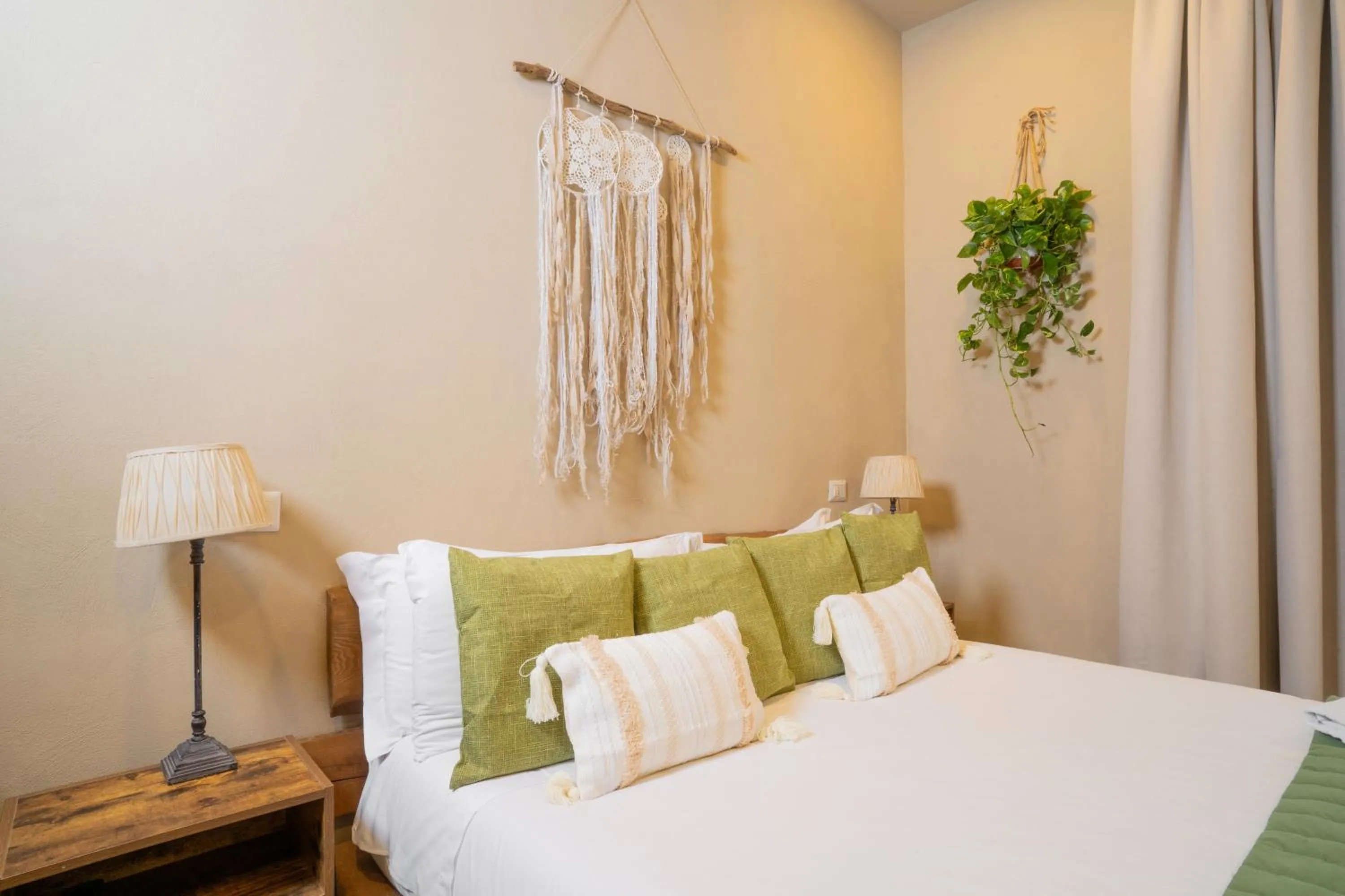 Bed in HOPESTEL Secret Garden Napoli