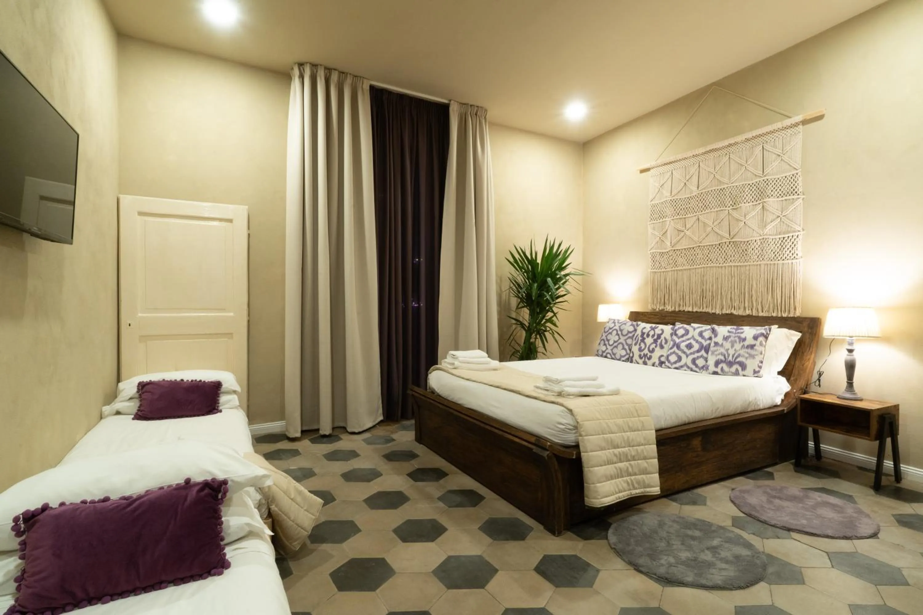 Bed in HOPESTEL Secret Garden Napoli