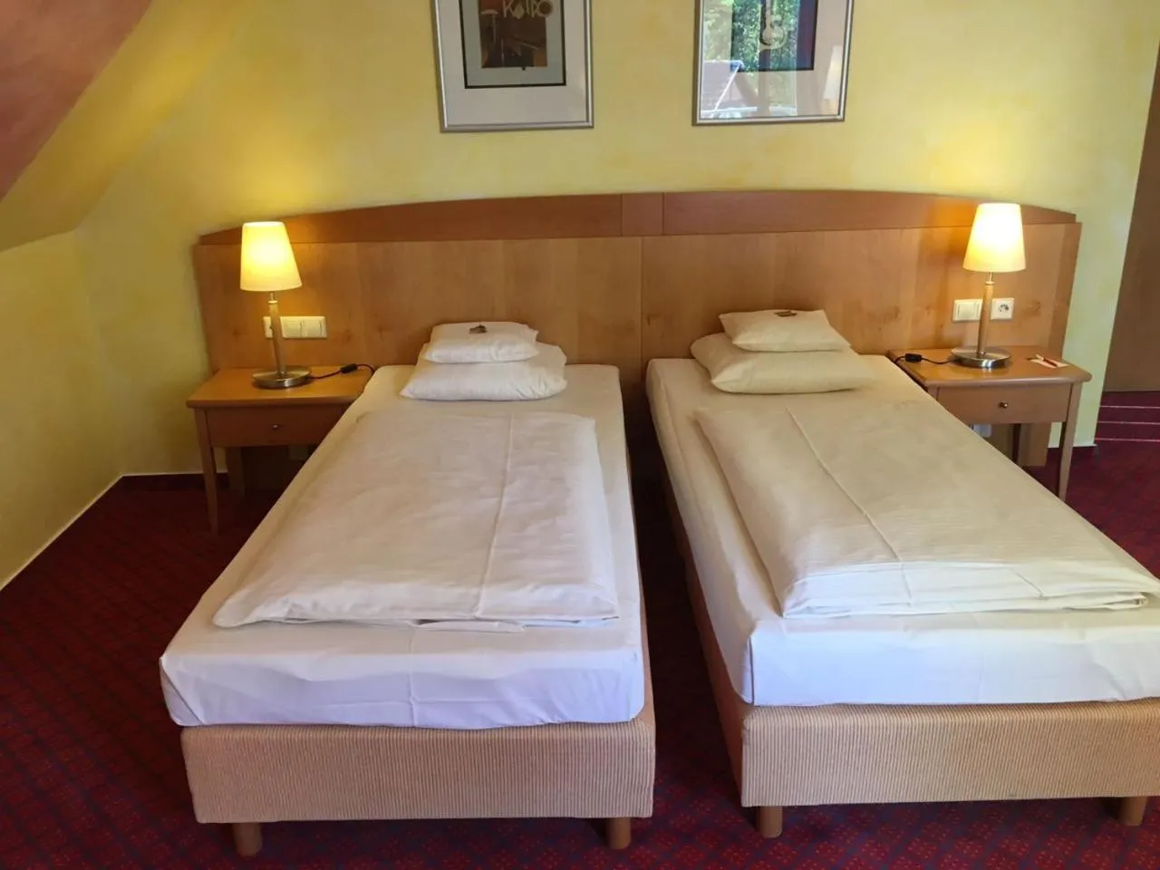 Bed in Businesshotel HEILBRONN- Biberach