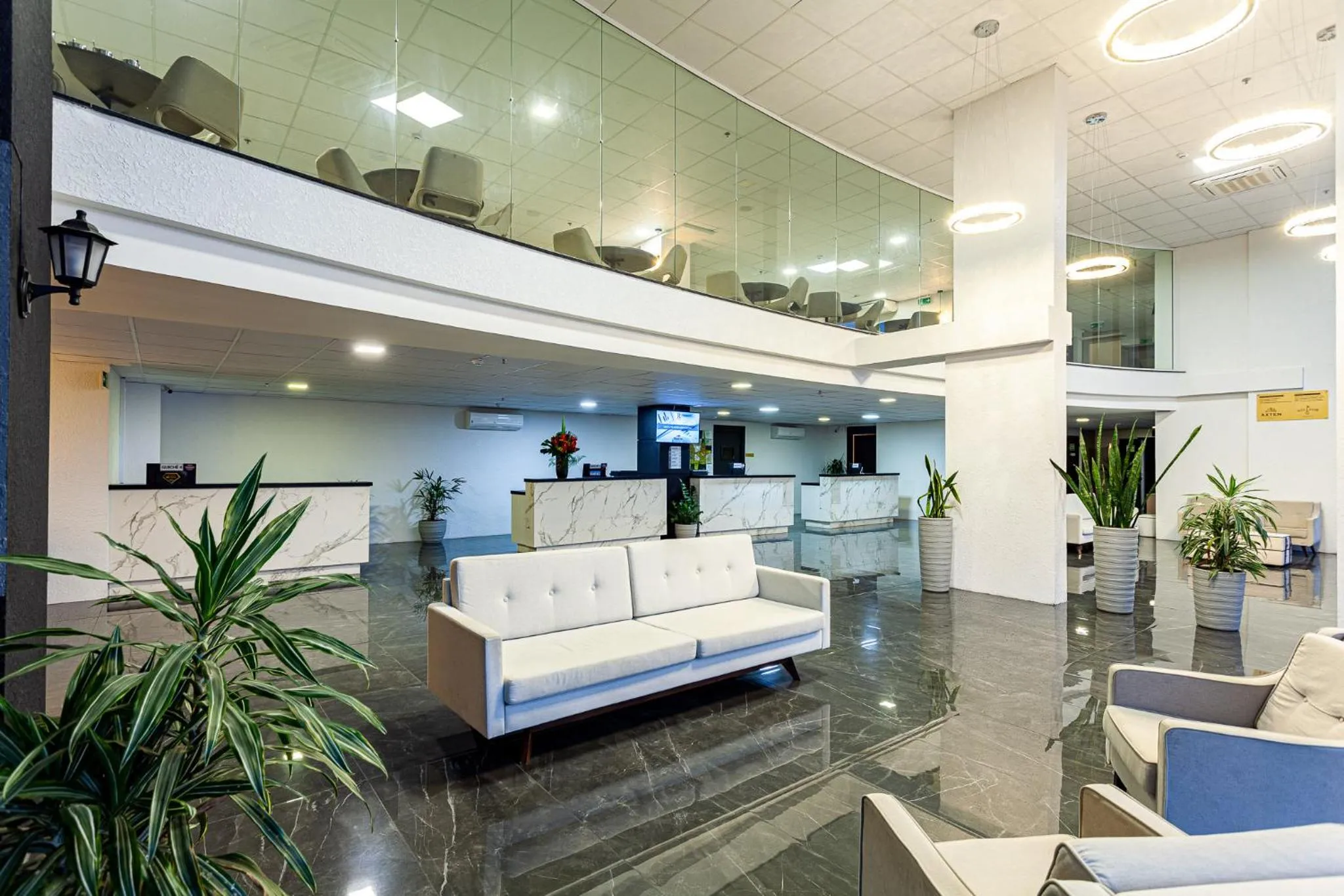 Lobby or reception in Travel Inn Hotels Caxias do Sul