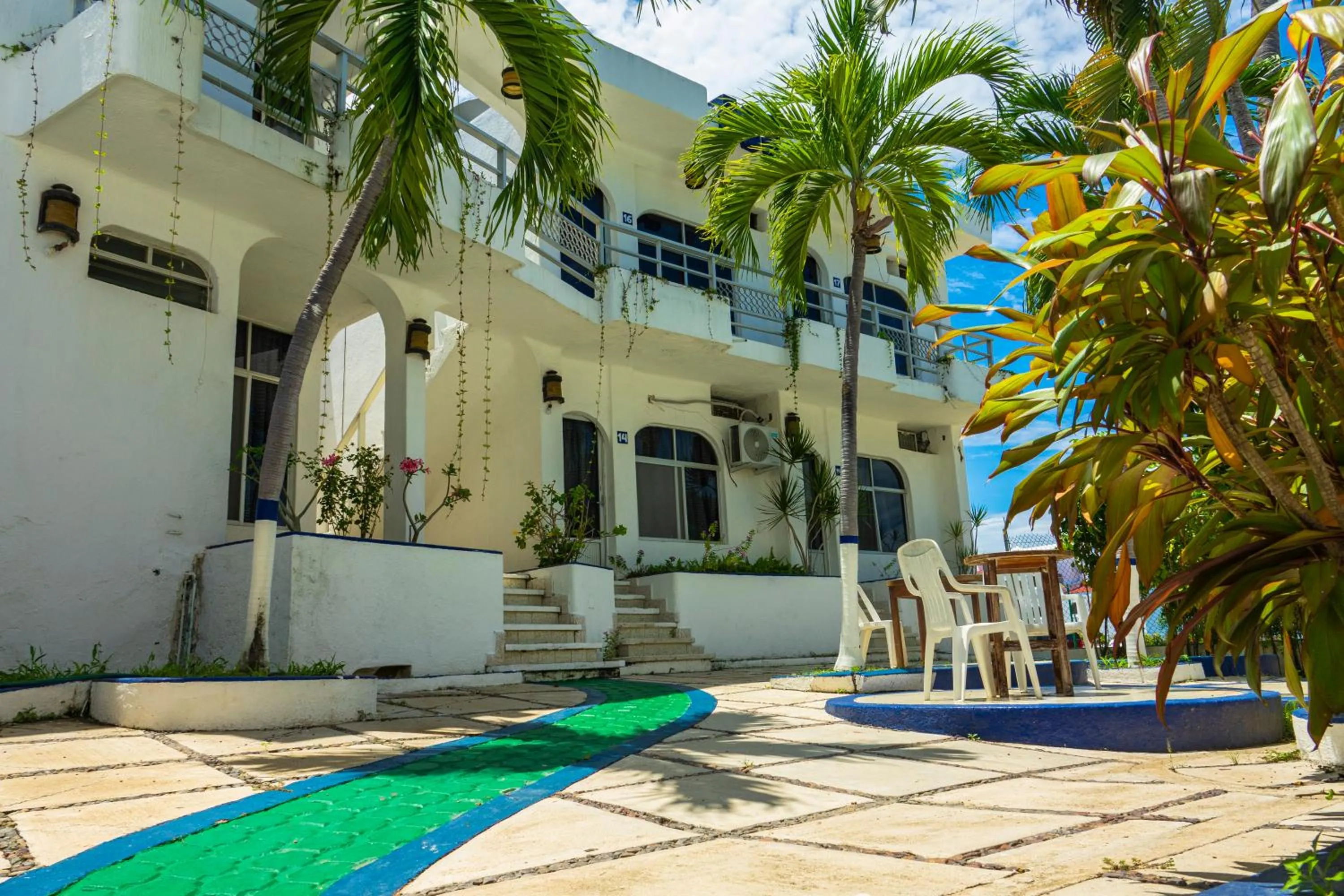 Property building in Suites La Audiencia