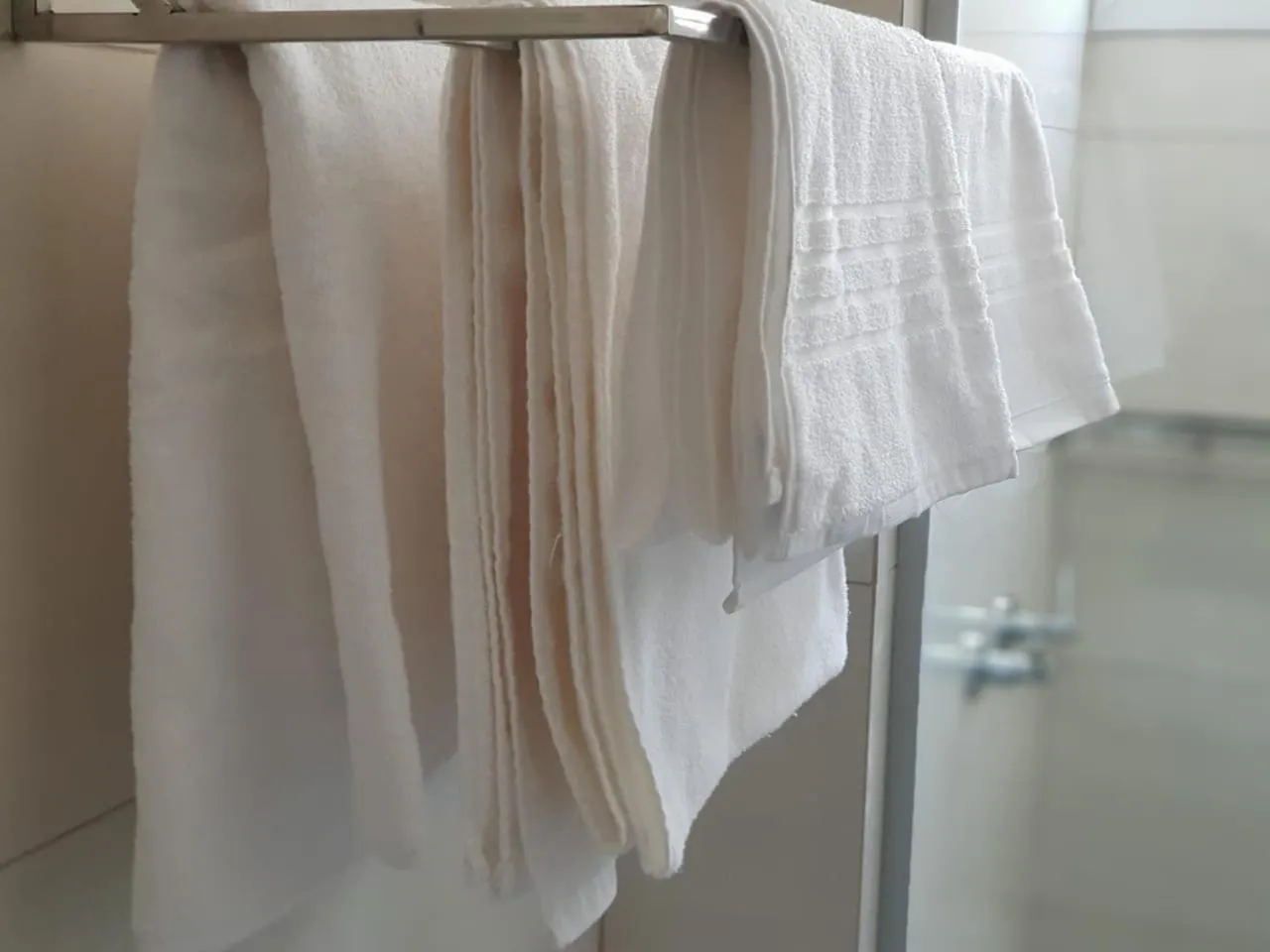 Bathroom in Aero Inn Hotel