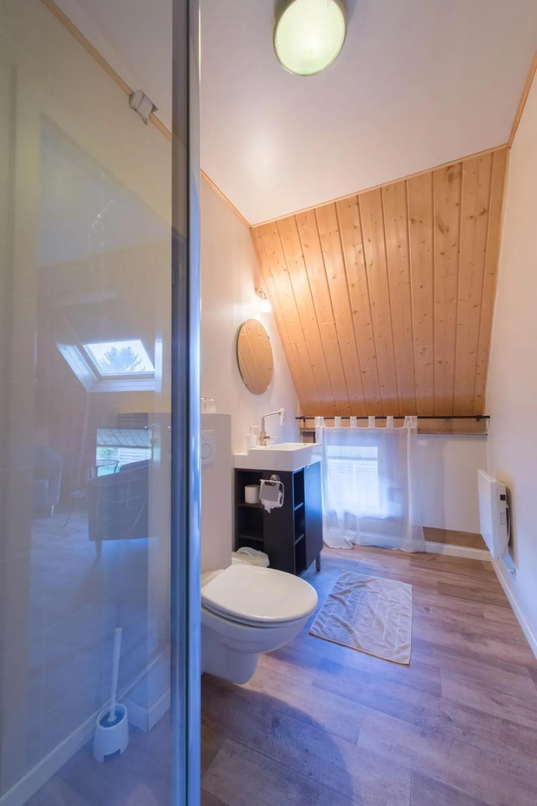 Bathroom in B&B 't Maanhof