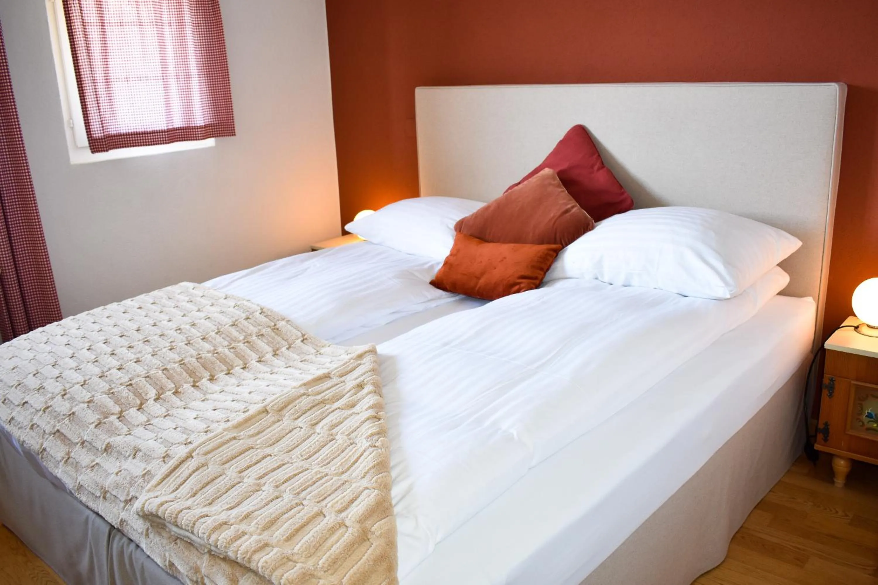 Bedroom, Bed in Hostellerie d'Orzival