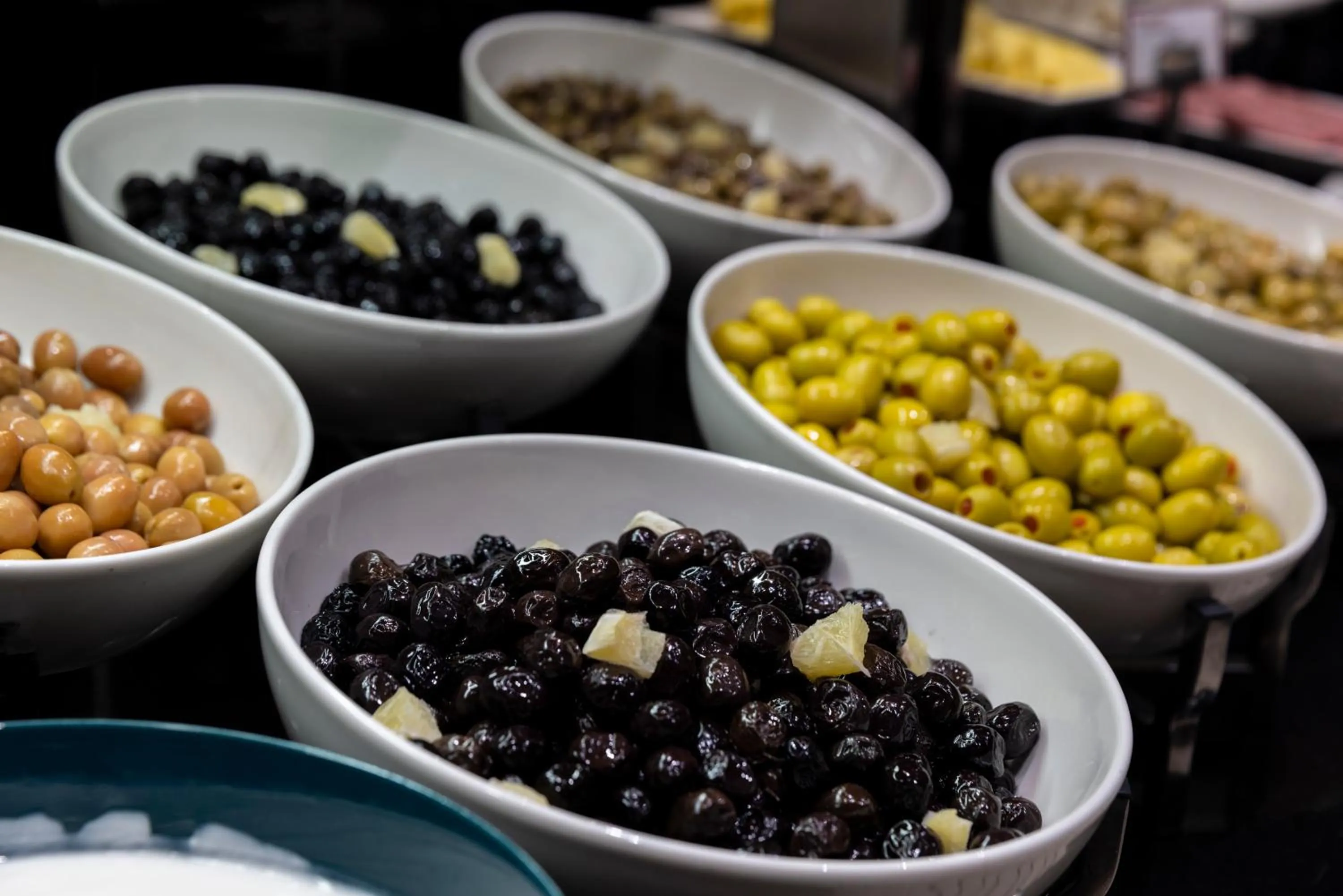 Food and drinks in Ramada by Wyndham Istanbul Golden Horn