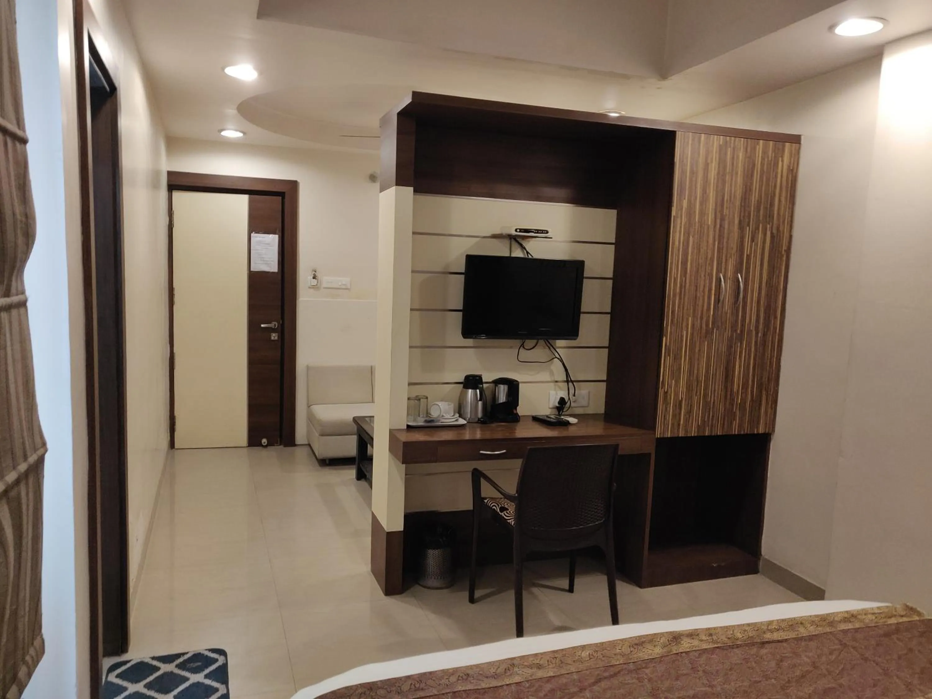 TV and multimedia in Starlit Select Nirvana