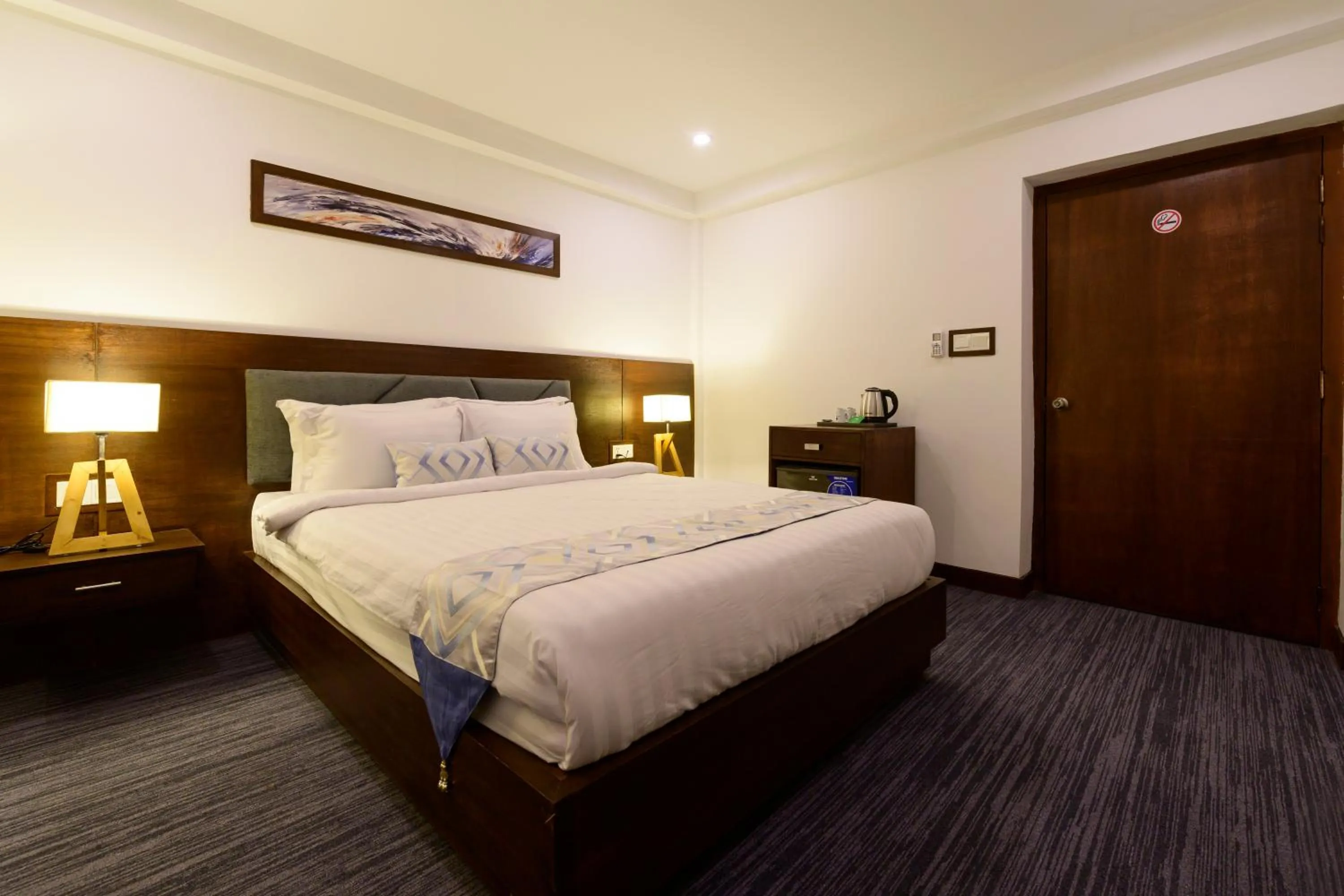 View (from property/room), Bed in Hotel Zakaria International