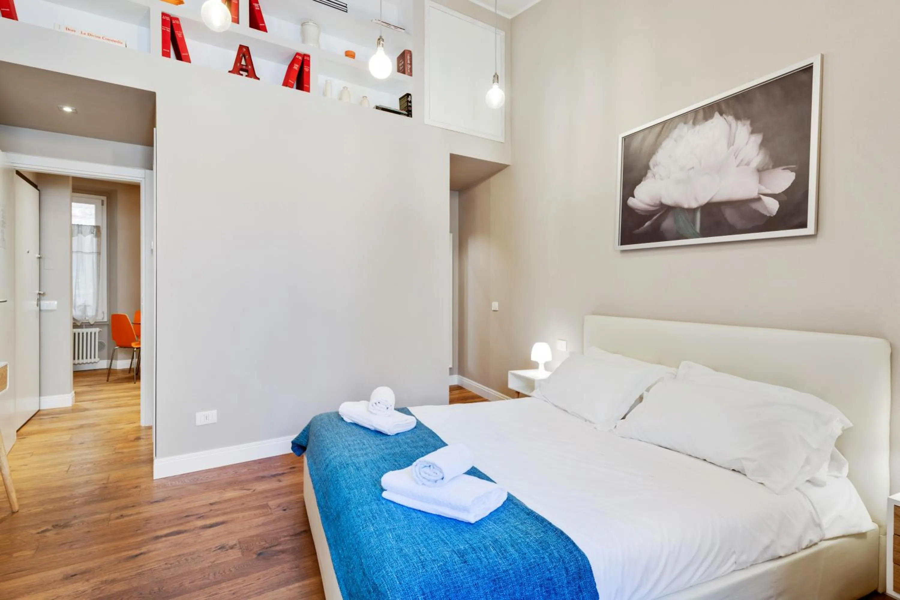 Bedroom, Bed in GuestHost - Palazzo Pitti & Ponte Vecchio Cozy Flat