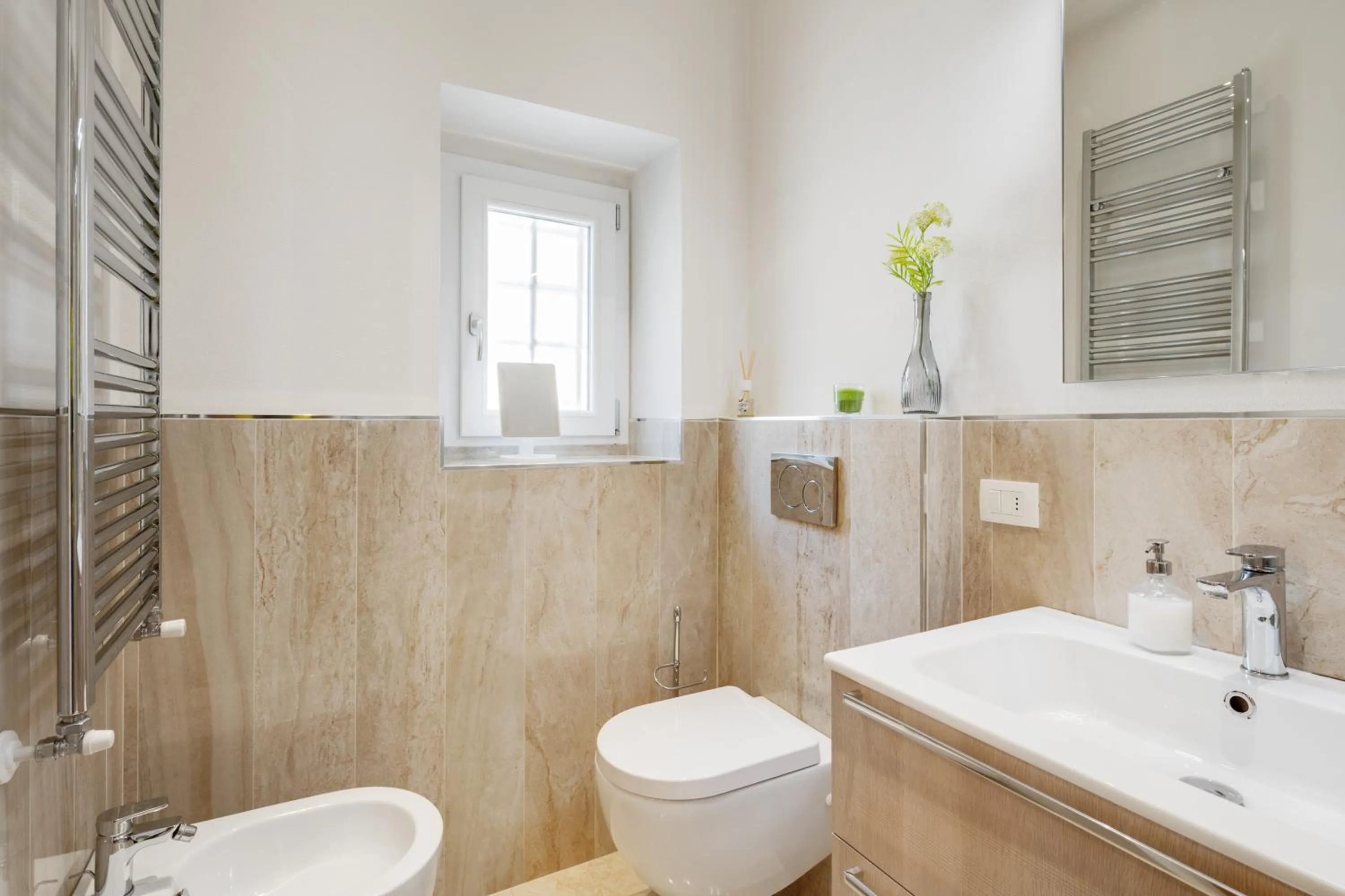 Bathroom in GuestHost - Palazzo Pitti & Ponte Vecchio Cozy Flat