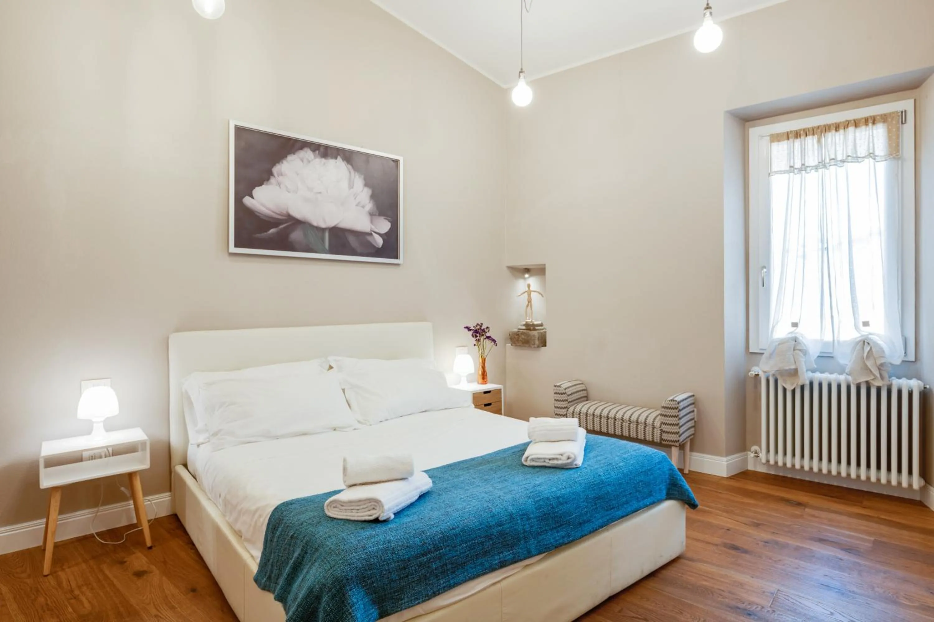 Bedroom, Bed in GuestHost - Palazzo Pitti & Ponte Vecchio Cozy Flat
