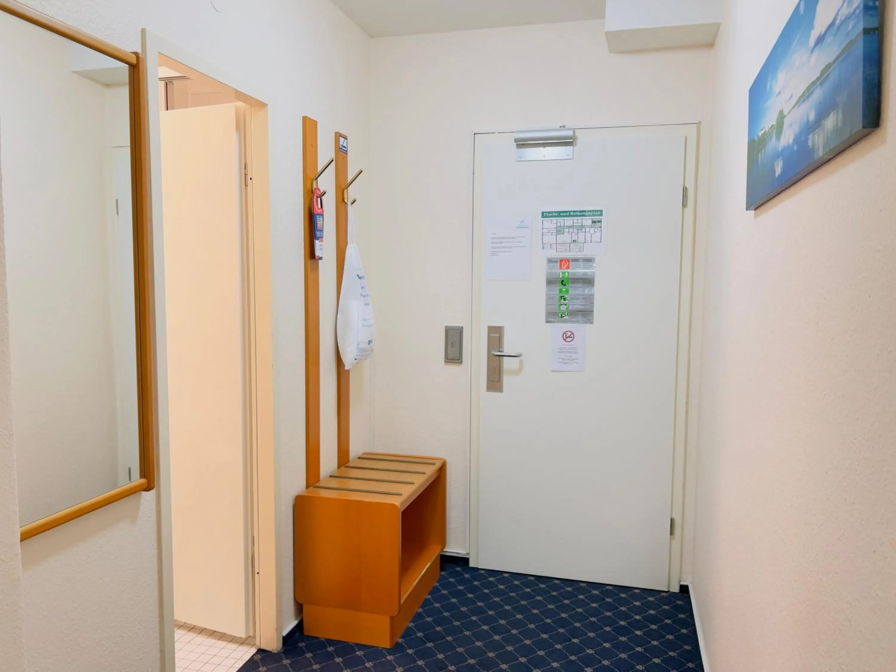 Property building in Elbbrücken Hotel