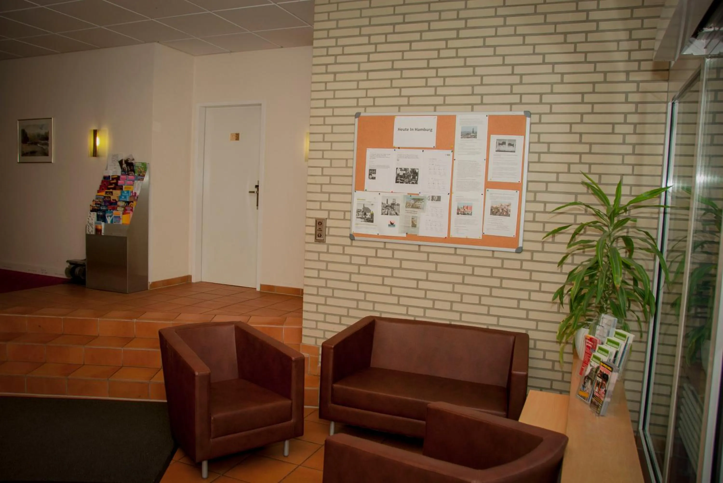 Lobby or reception in Elbbrücken Hotel