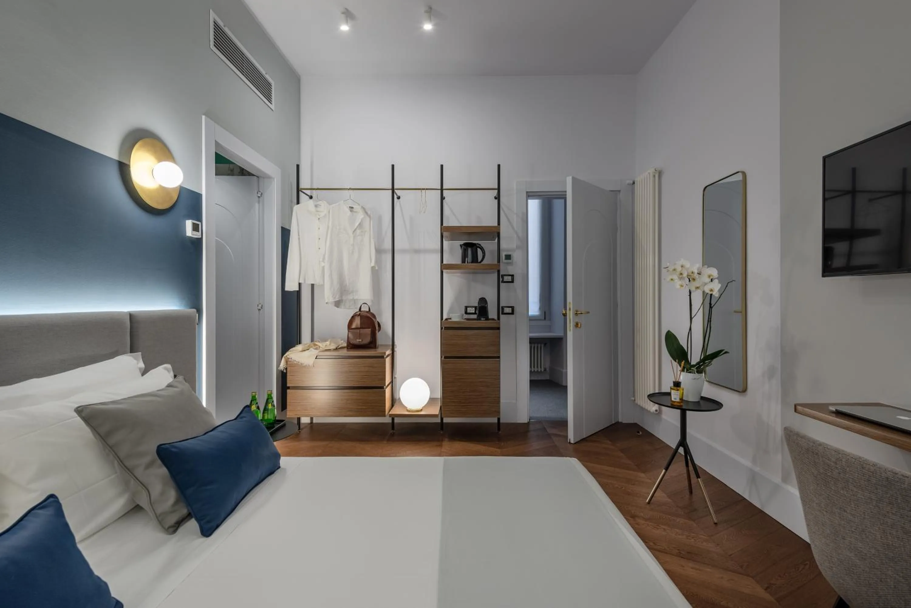 Bedroom, Bed in M20 Boutique Hotel