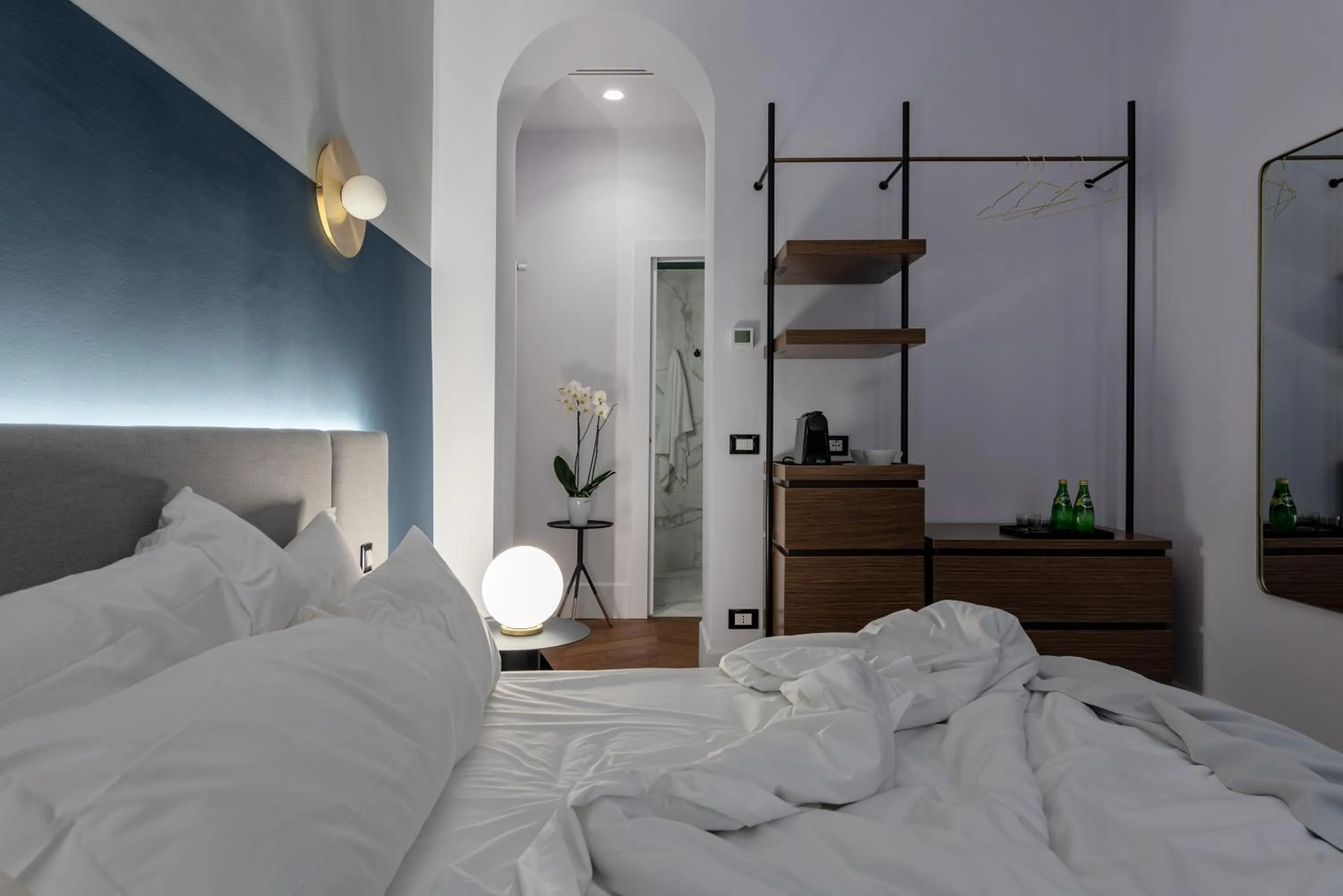 Property building, Bed in M20 Boutique Hotel