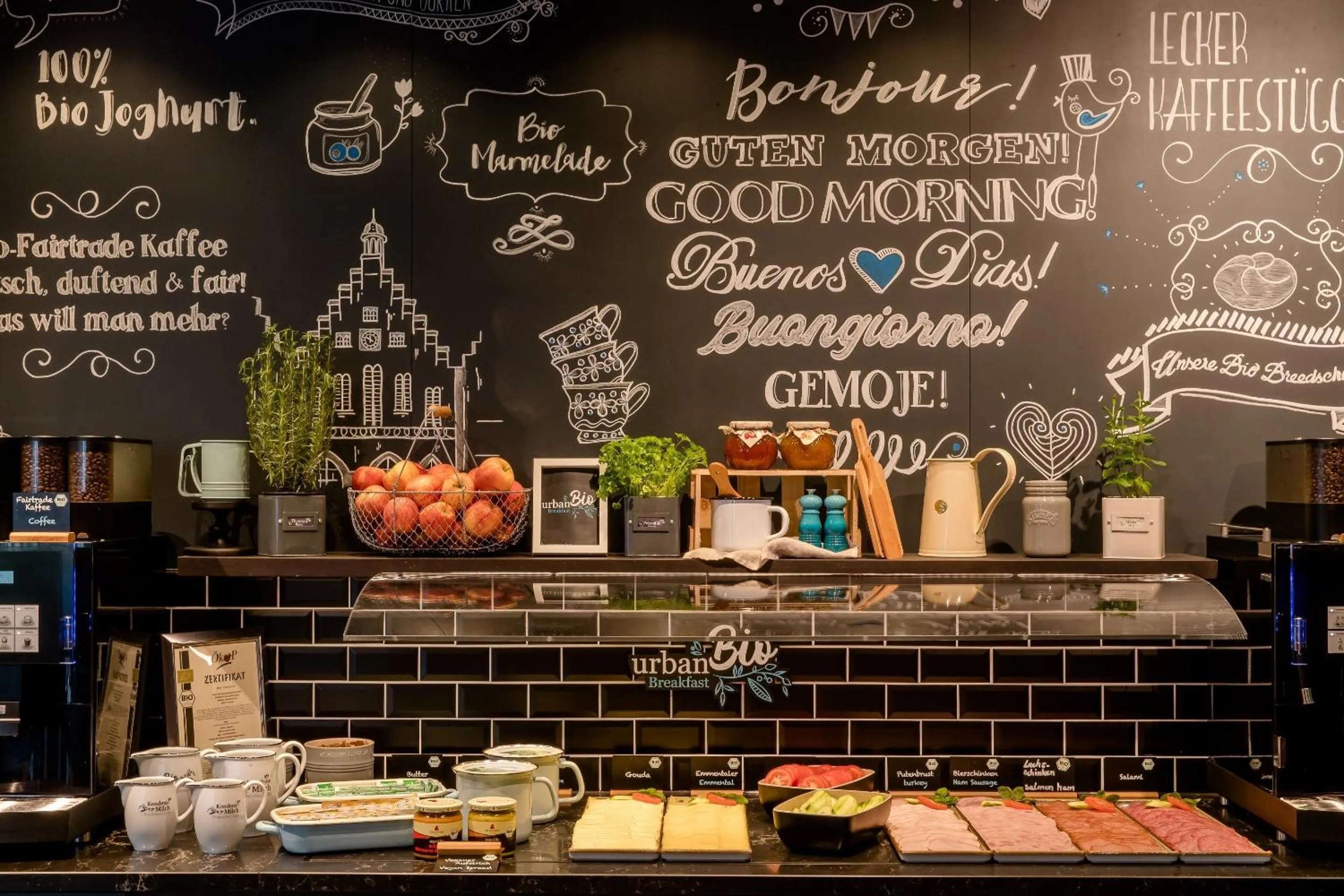 Buffet breakfast in Motel One Frankfurt-Eastside