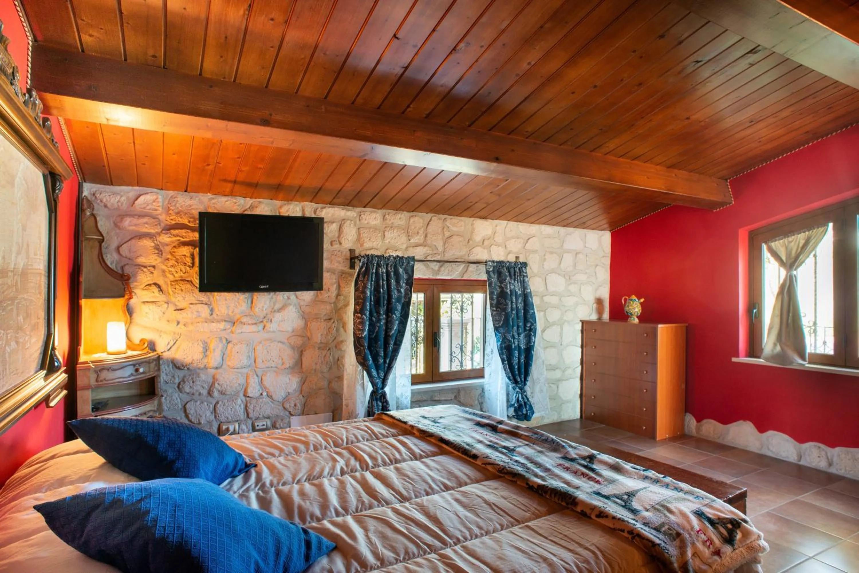 Bedroom, Bed in Ai confini dell Etna 1