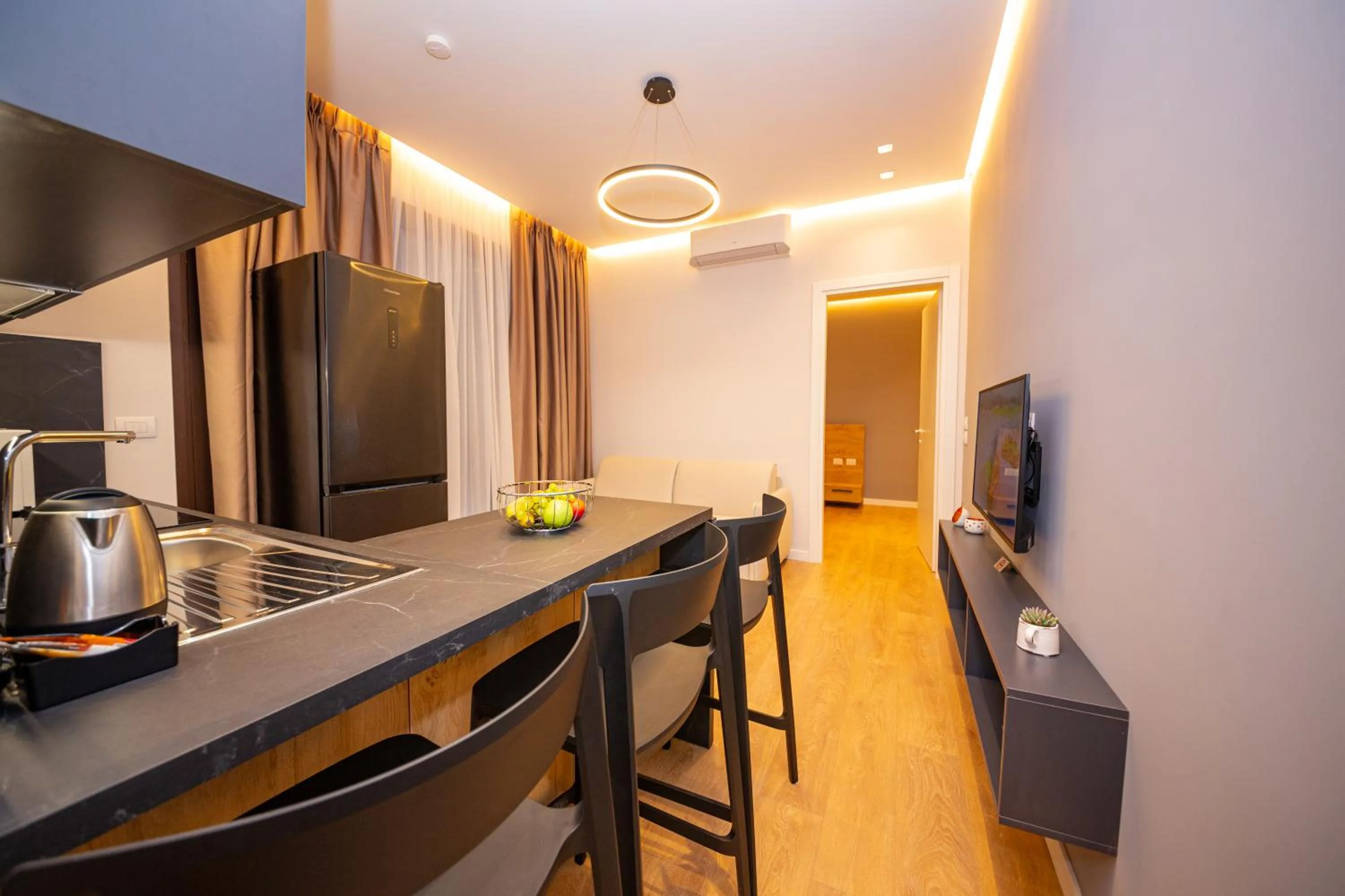 Kitchen or kitchenette in Central Chic Apartments