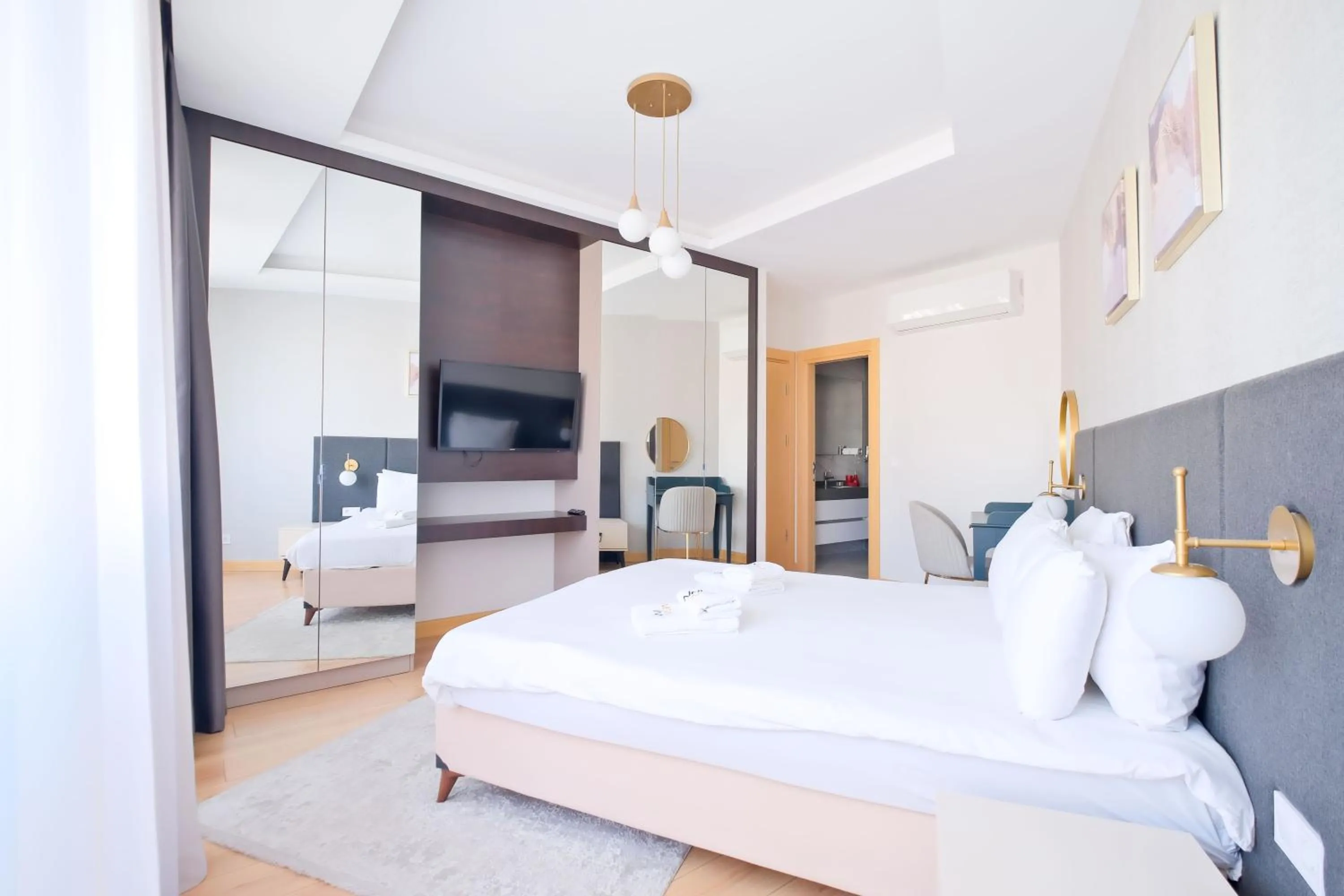 Bed in Grand Residence by NewInn