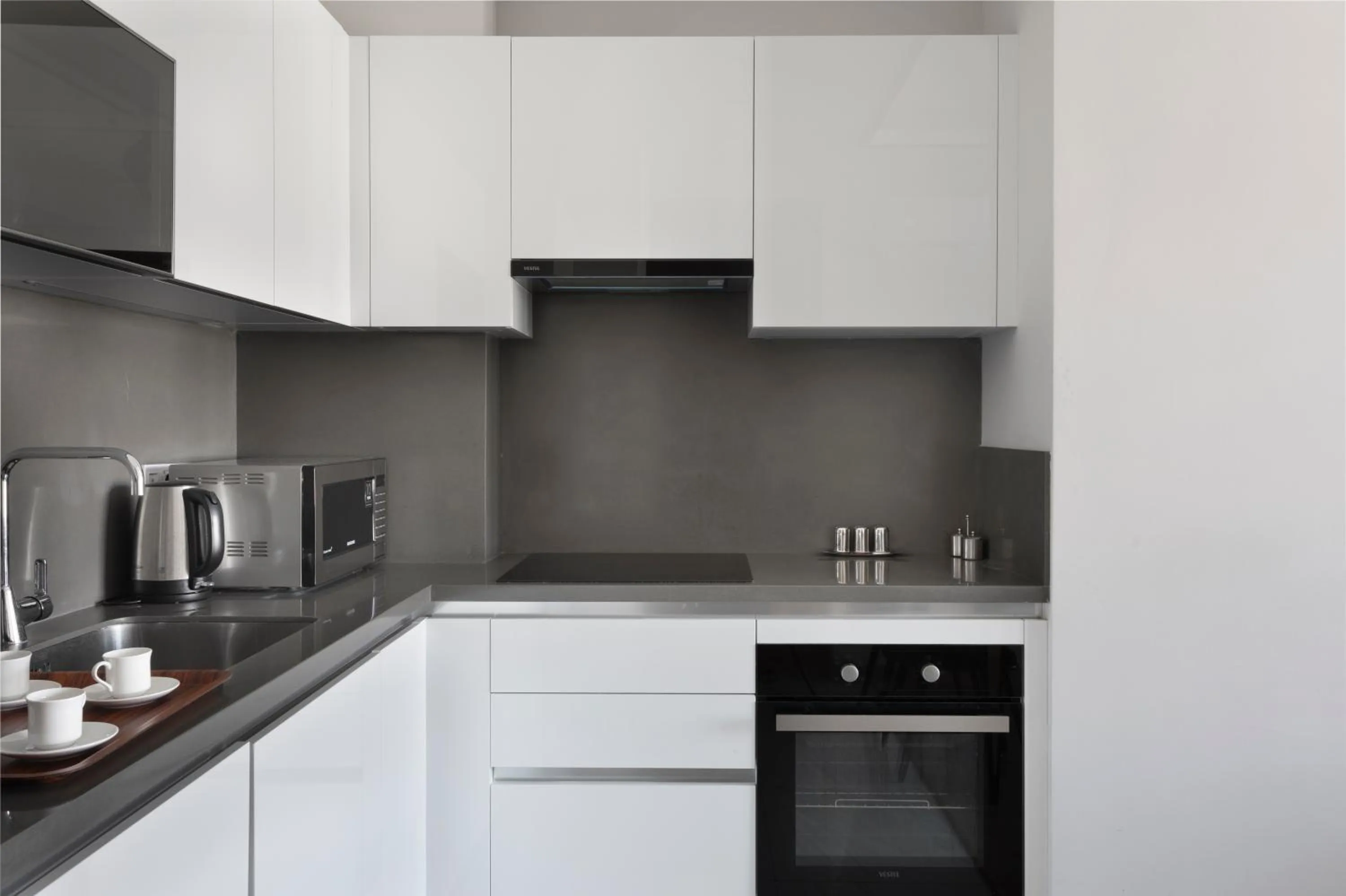 Coffee/tea facilities in Grand Residence by NewInn