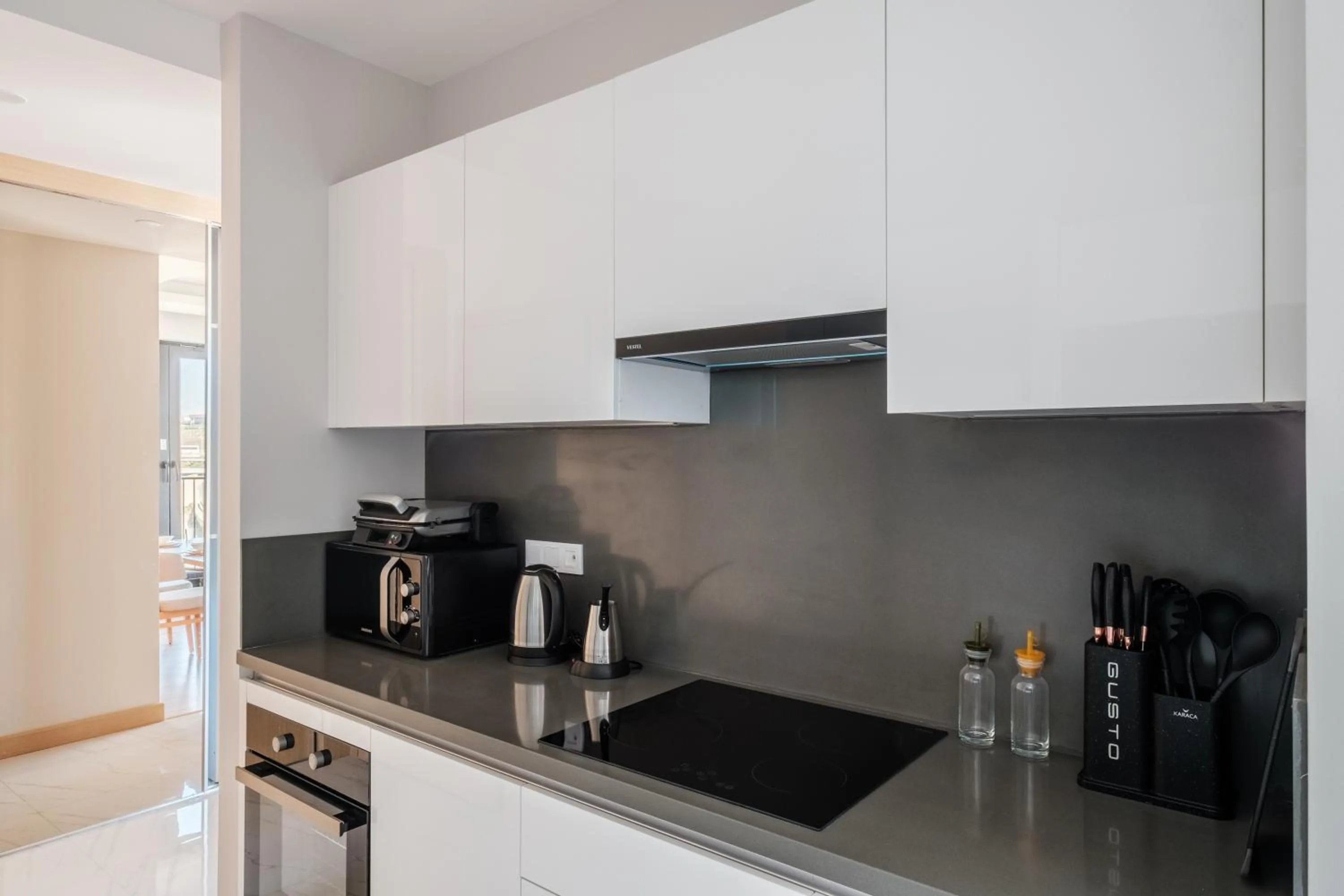 Coffee/tea facilities in Grand Residence by NewInn