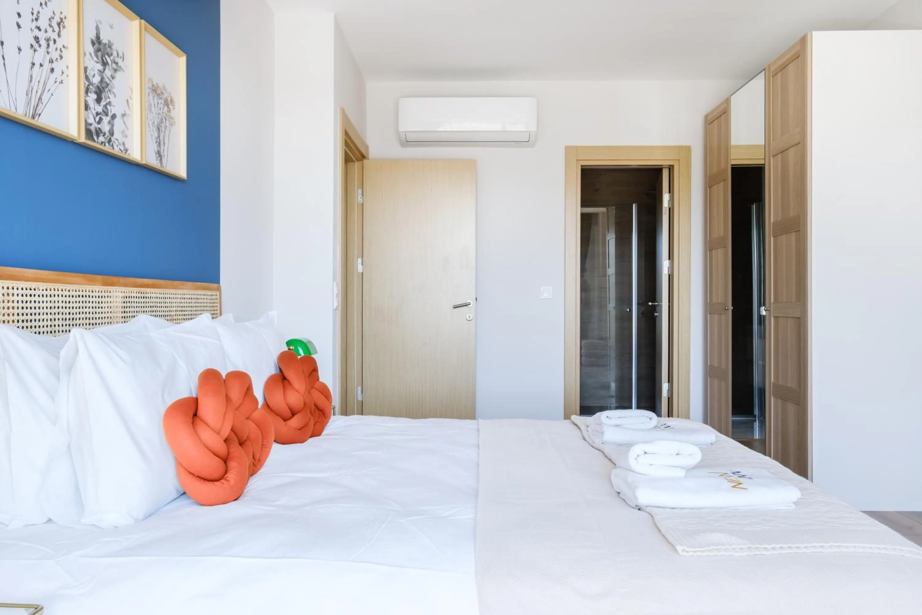 Bed in Grand Residence by NewInn