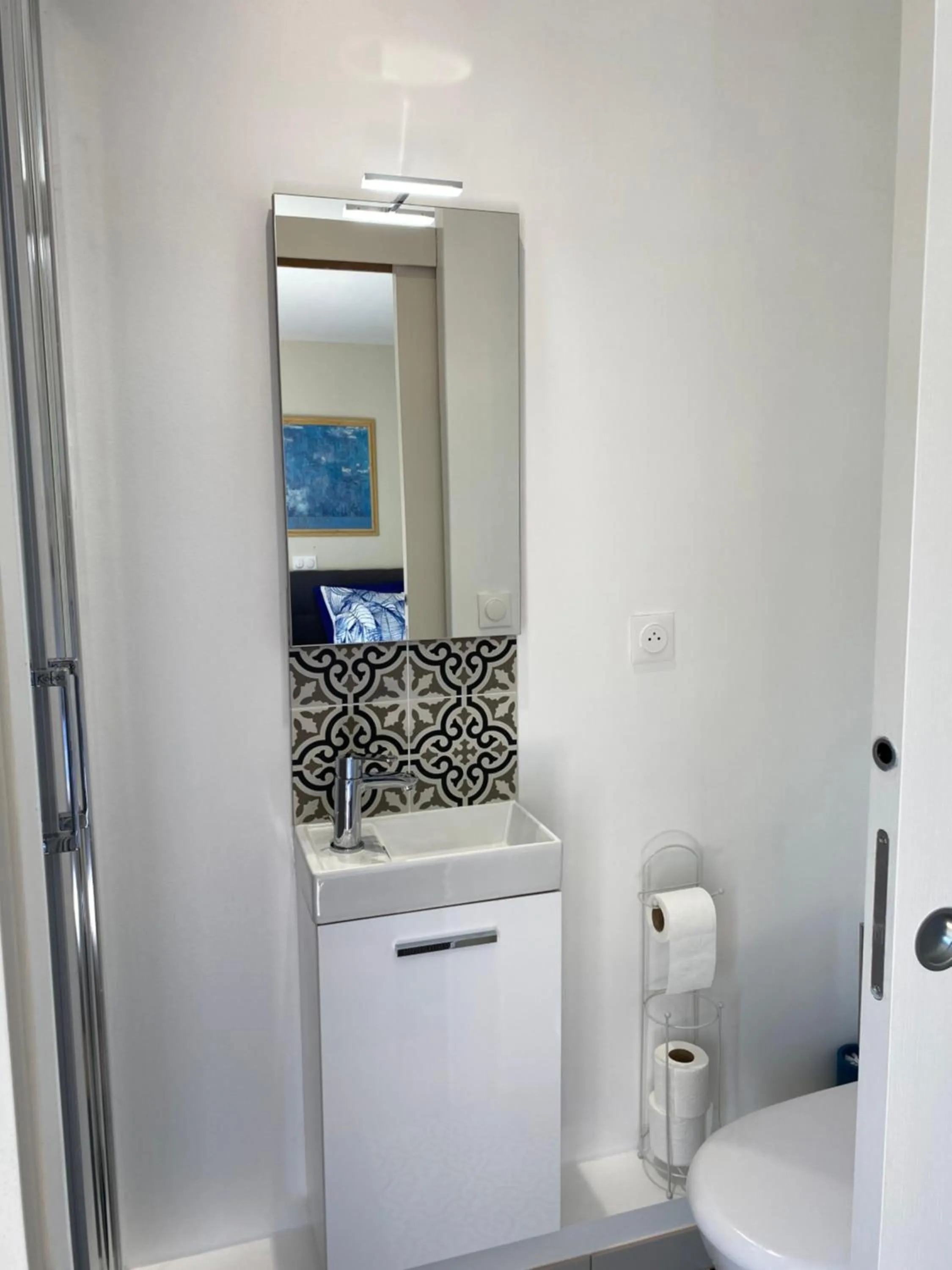 Bathroom in Loire Valley Cottages