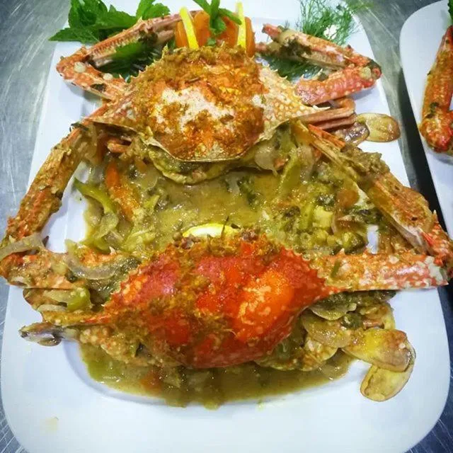 Food in Daraysh Hotel