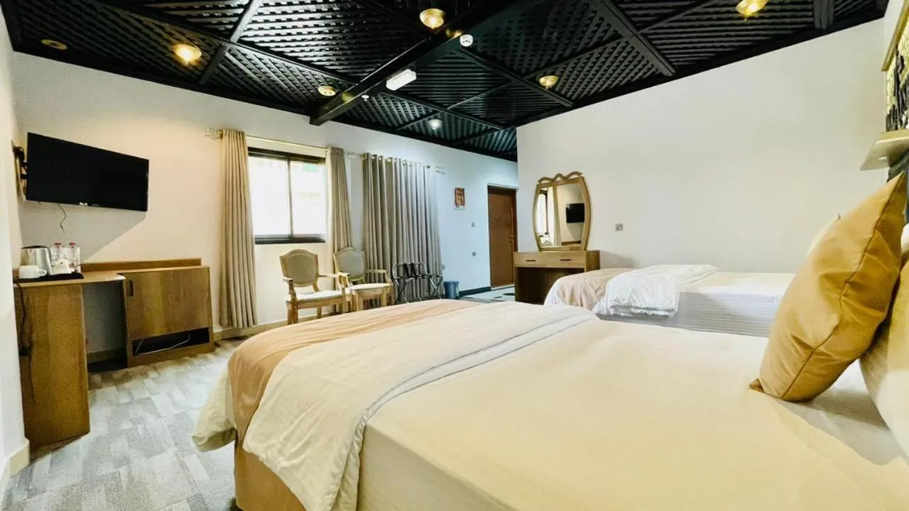 Photo of the whole room, Bed in Daraysh Hotel