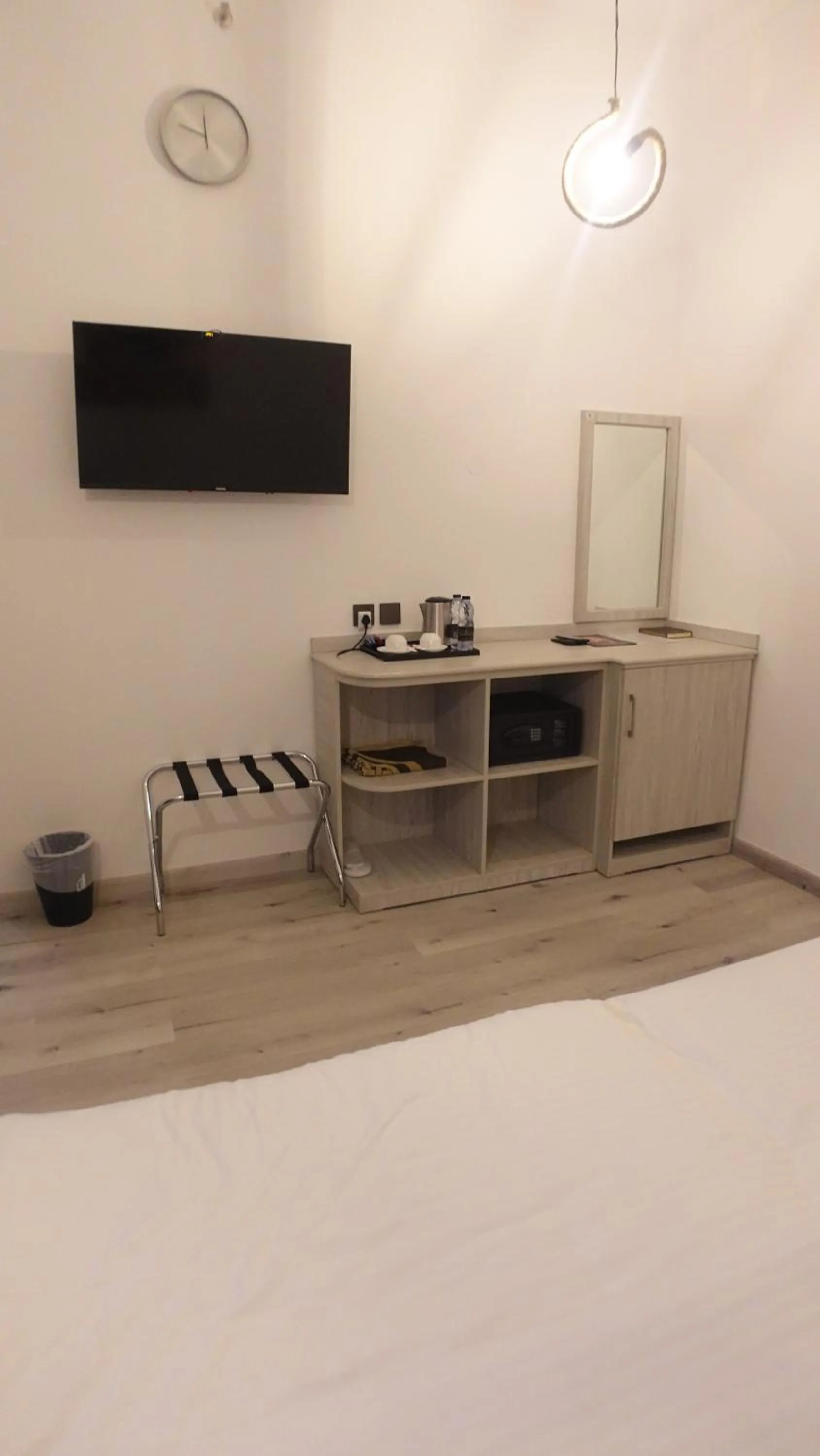 TV and multimedia in Daraysh Hotel