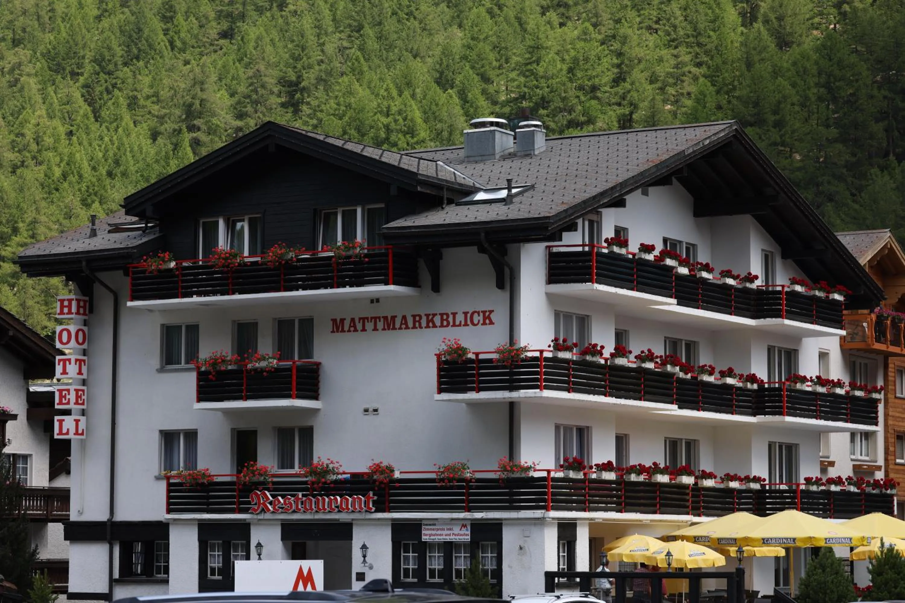 Property building in Hotel Restaurant Mattmarkblick