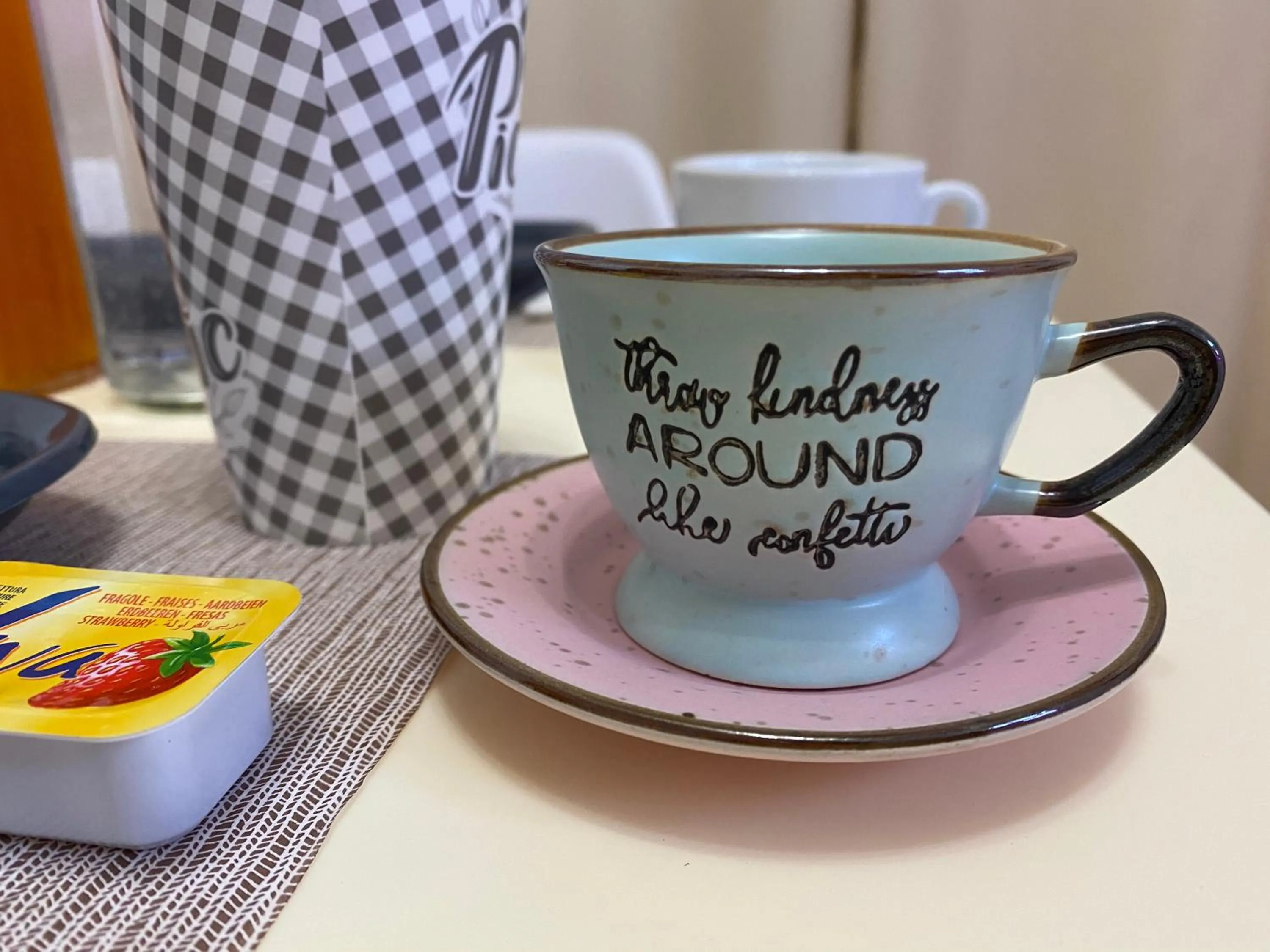 Coffee/tea facilities in B&B Enjoy Happyness