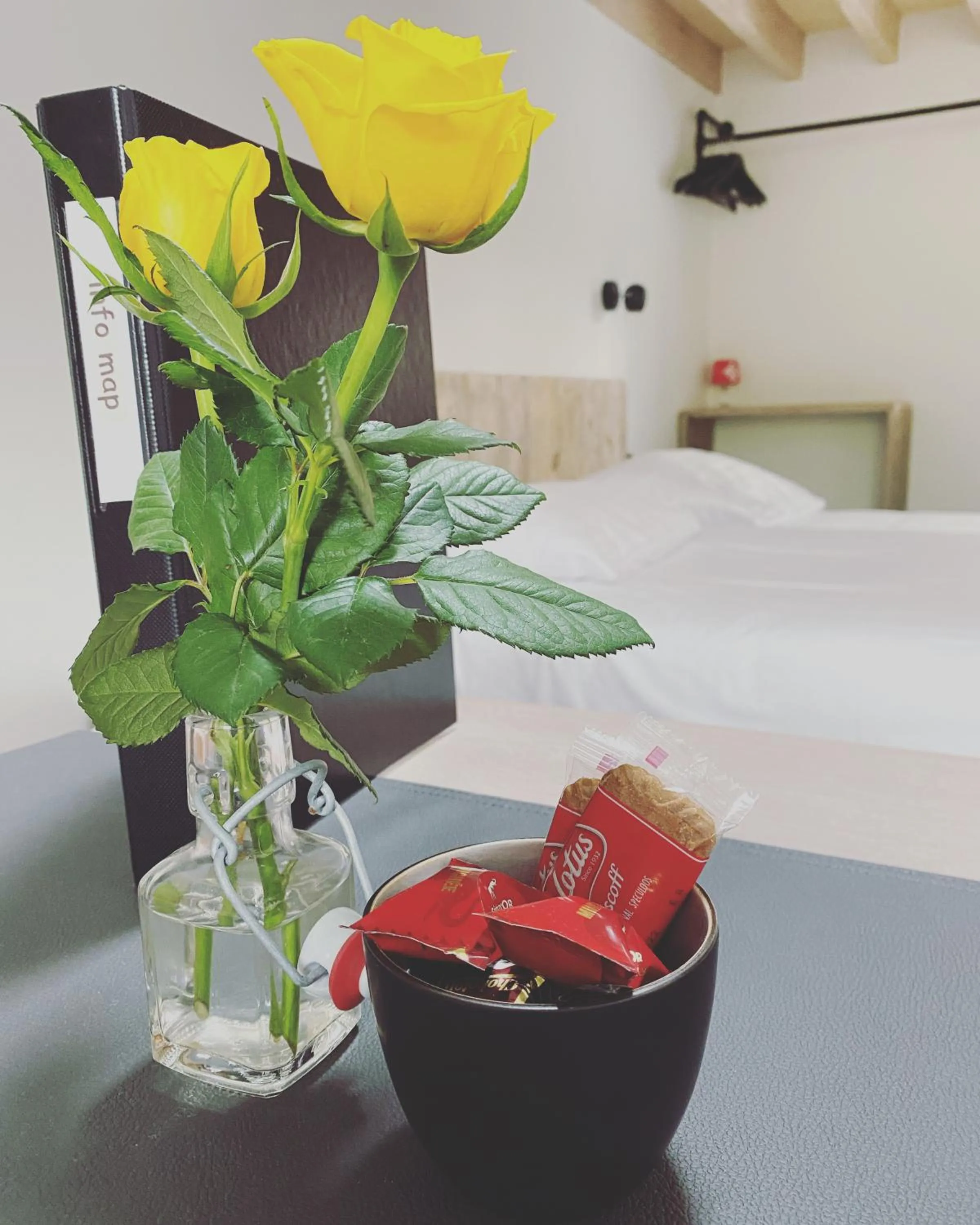 Bed in B&B Sint-Mariaburg