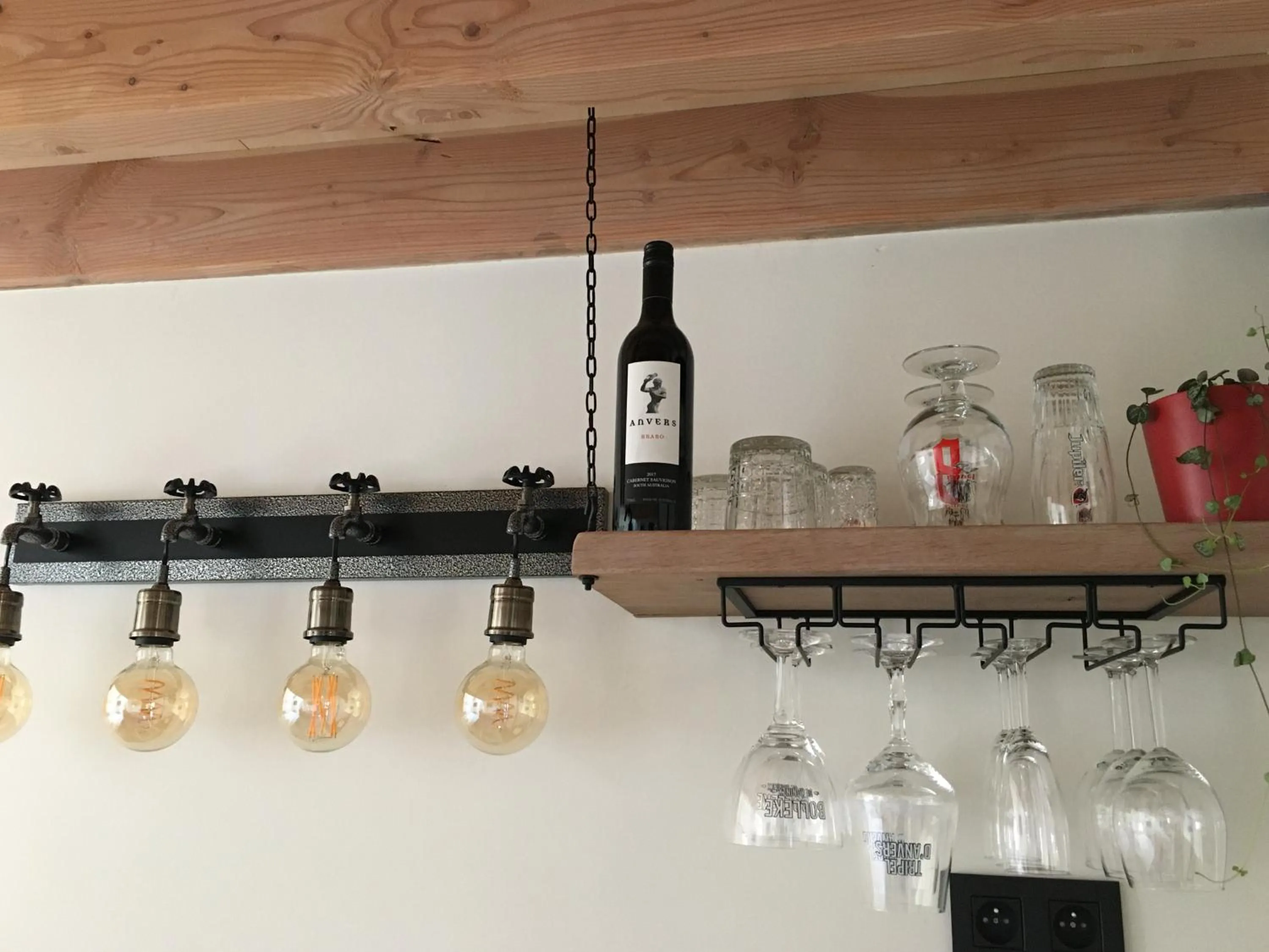 Drinks in B&B Sint-Mariaburg