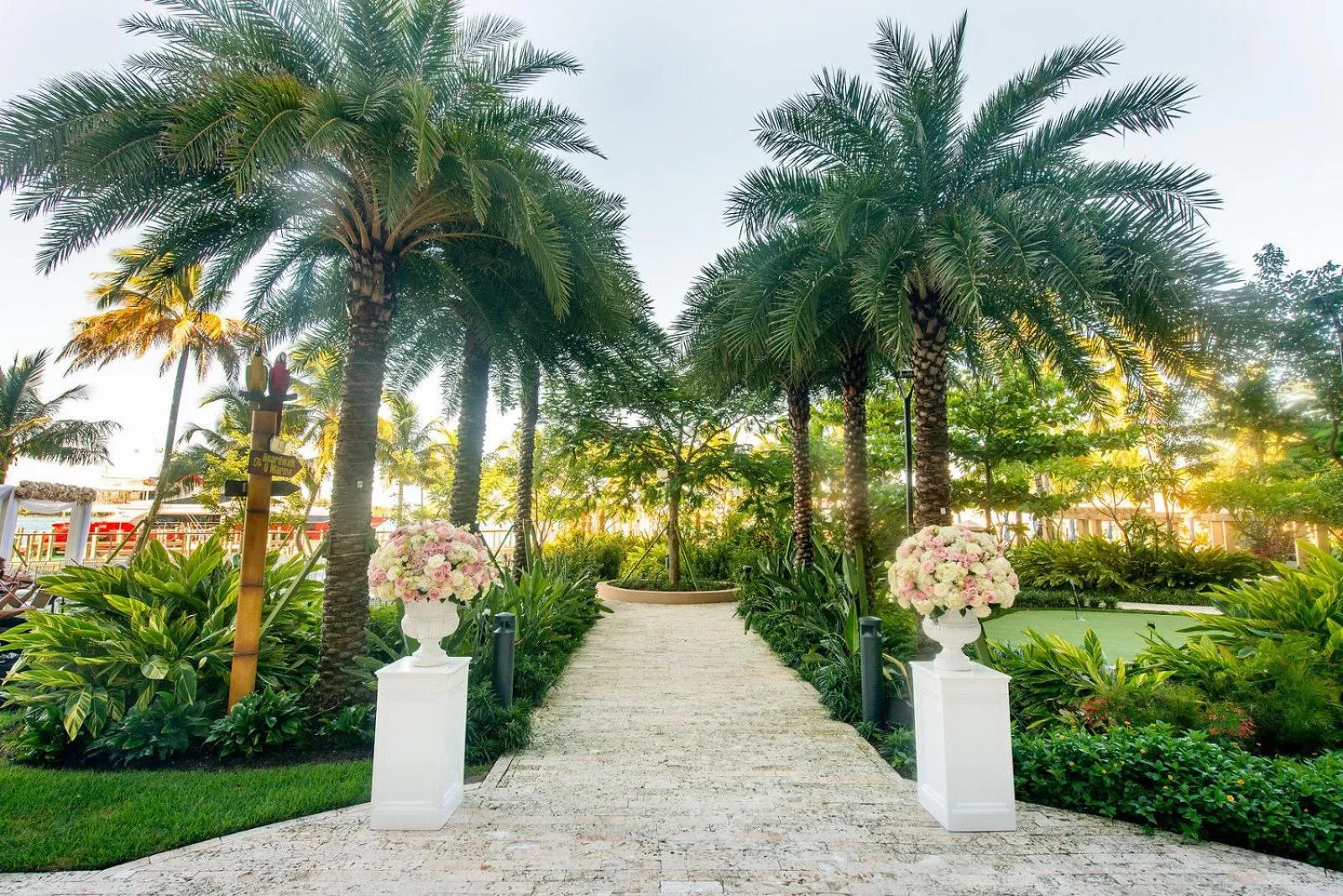 wedding in Margaritaville Beach Resort Nassau