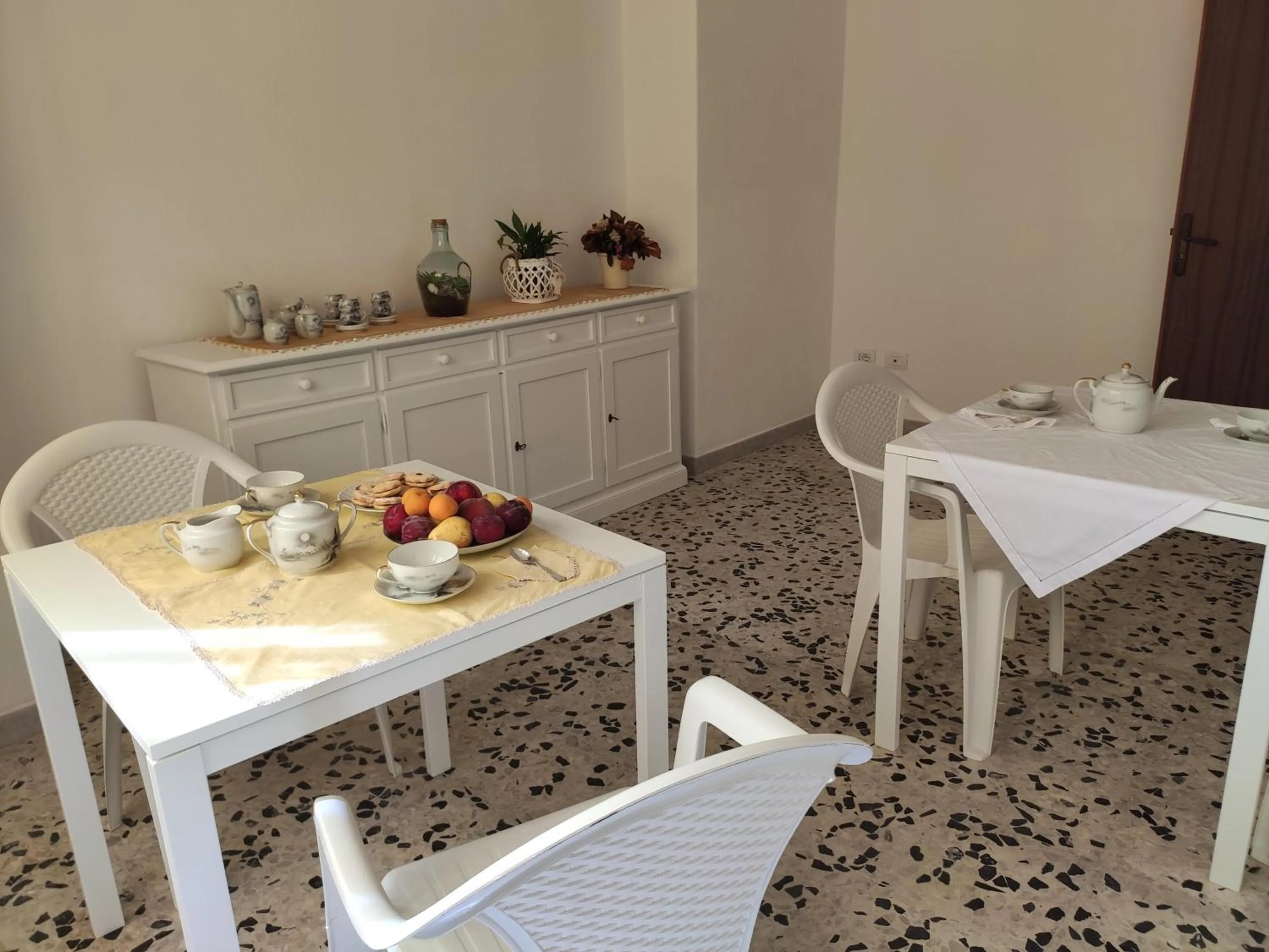 Dining area in B&B 24 Maggio