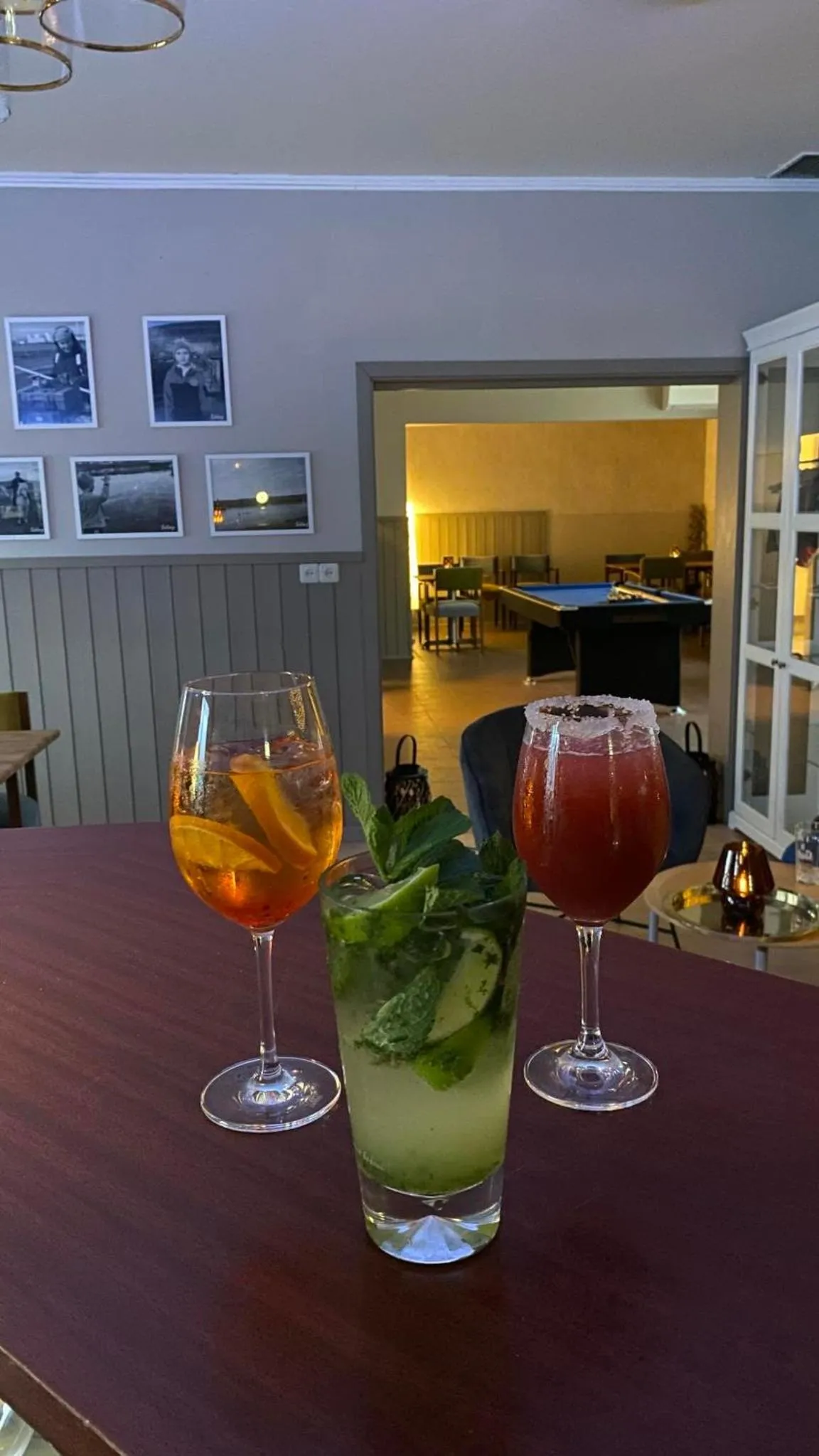 Lounge or bar in Cave apartment