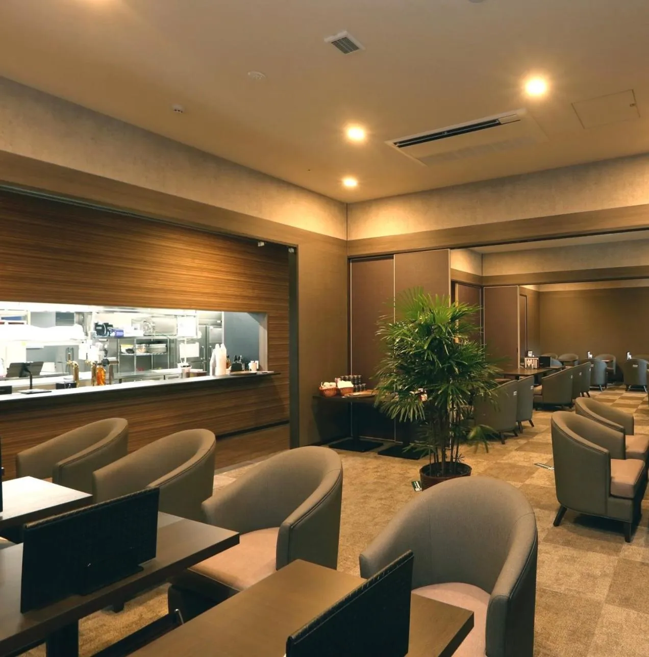 Restaurant/places to eat in Route Inn Grantia Tokai Spa&Relaxation