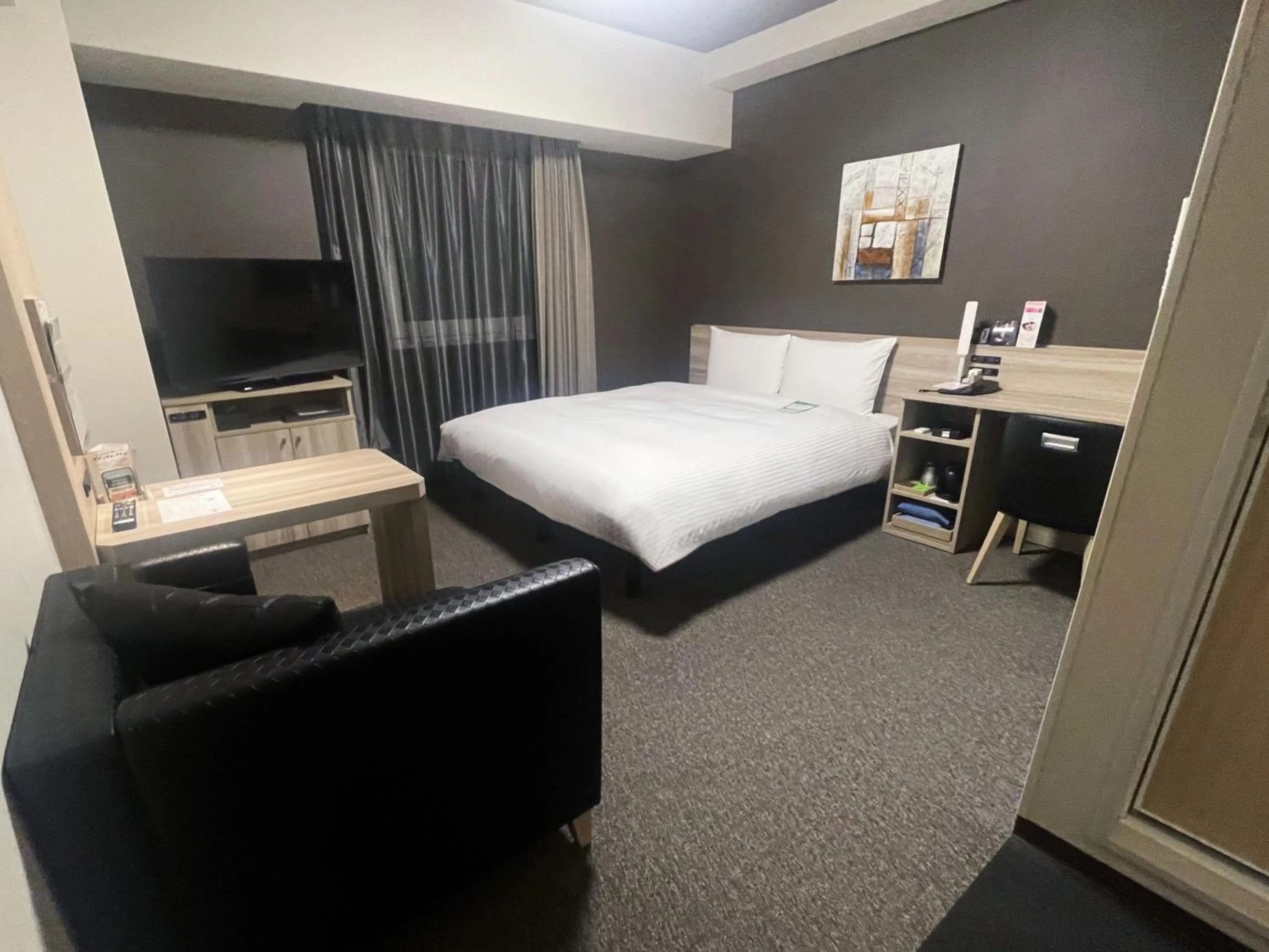 Photo of the whole room, Bed in Route Inn Grantia Tokai Spa&Relaxation