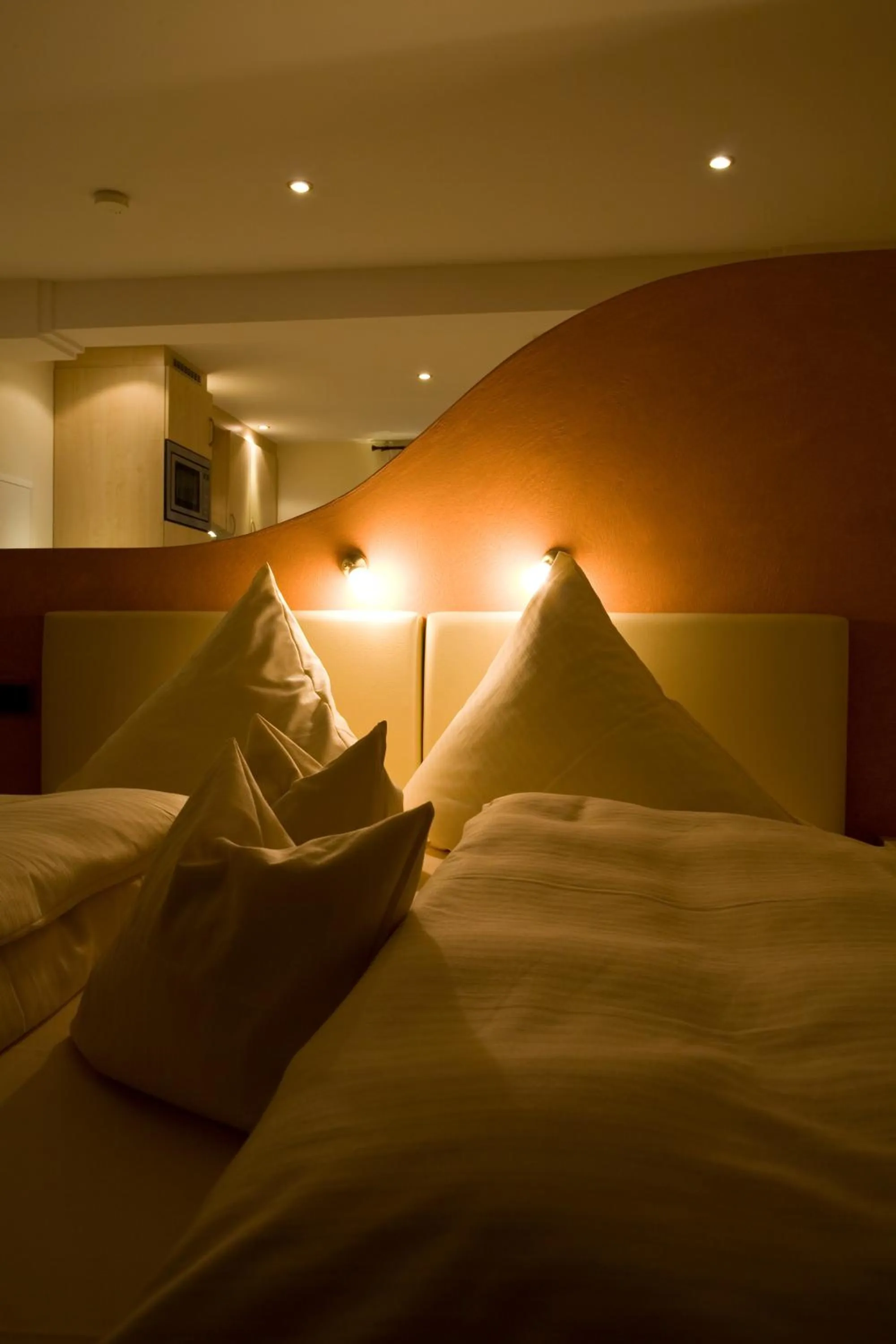 Photo of the whole room, Bed in Engelhard Das Landhotel Garni