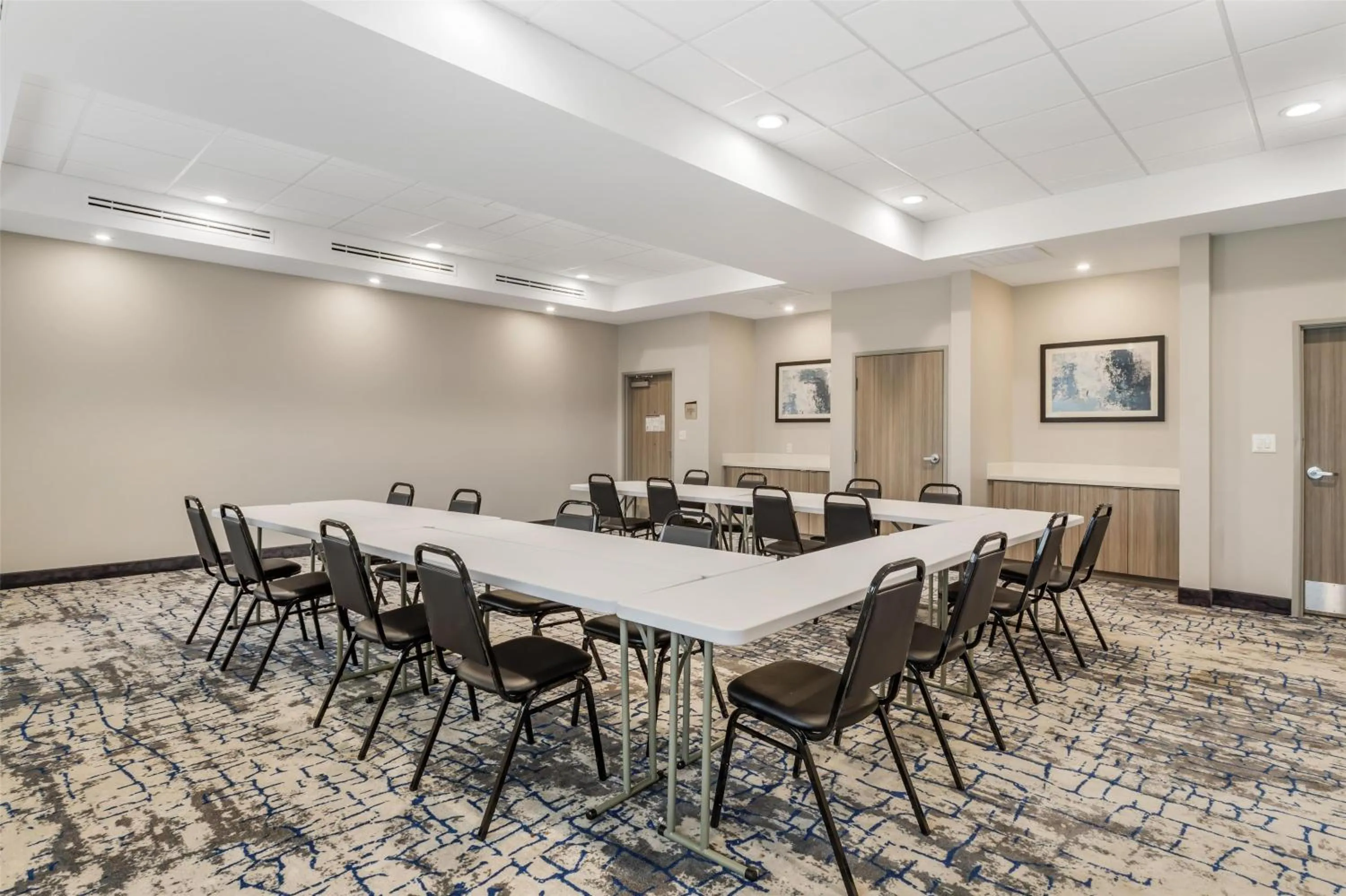 Meeting/conference room in Best Western Plus Mid County