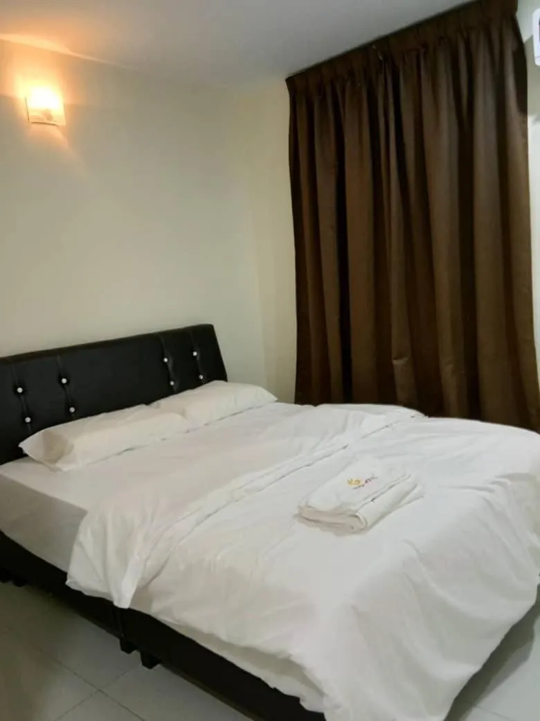 Bedroom, Bed in 28 Gred Hotel