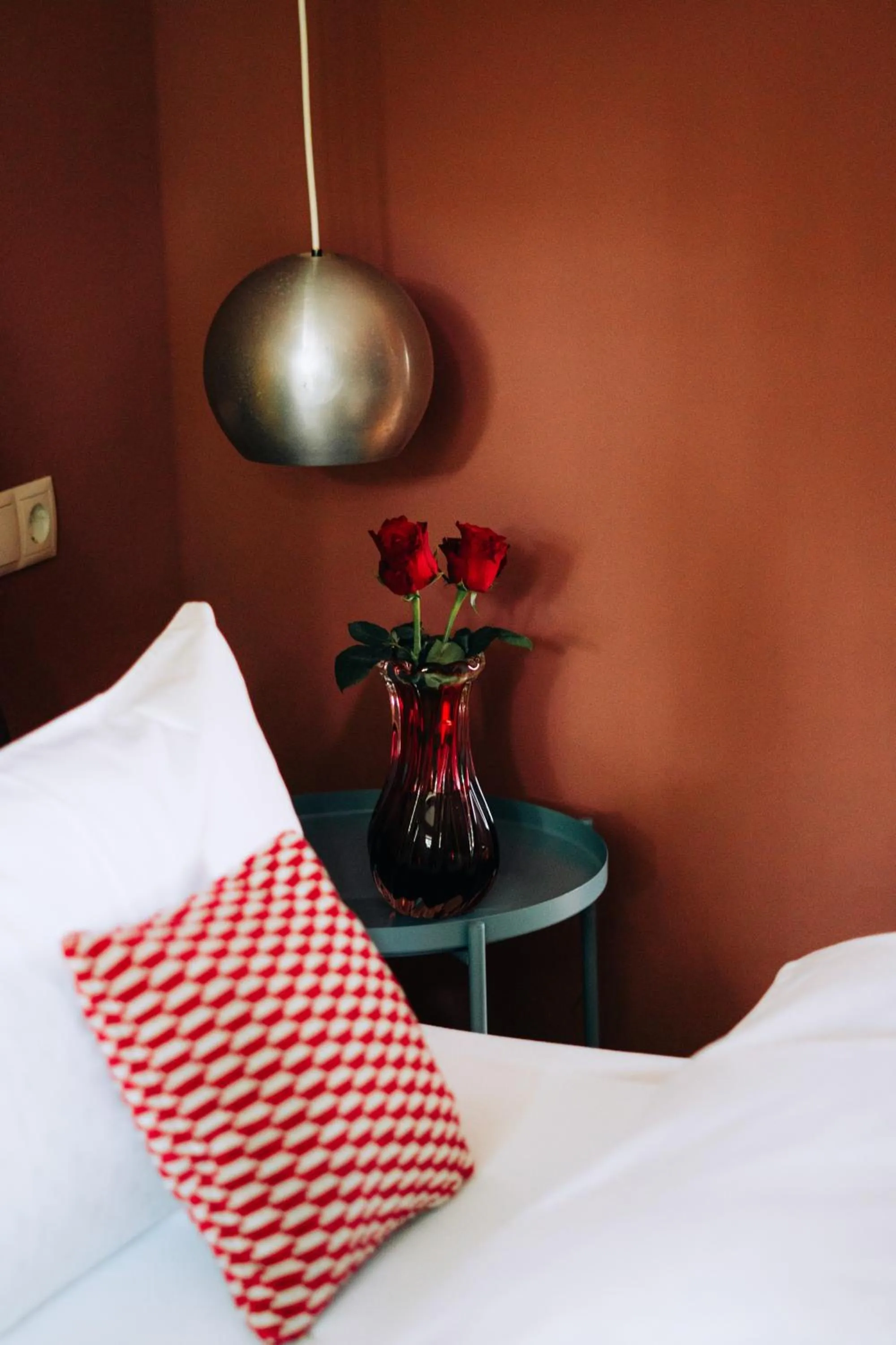 Bed in Molo Rouge - Boutiquehotel & Café