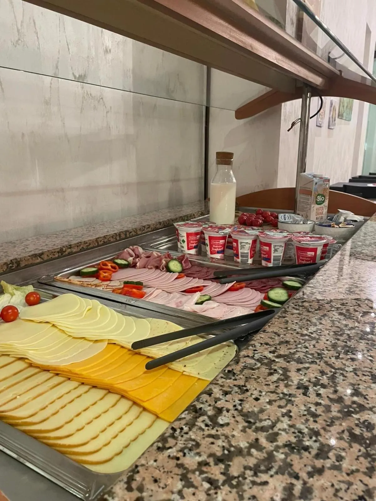 Breakfast in City Hotel